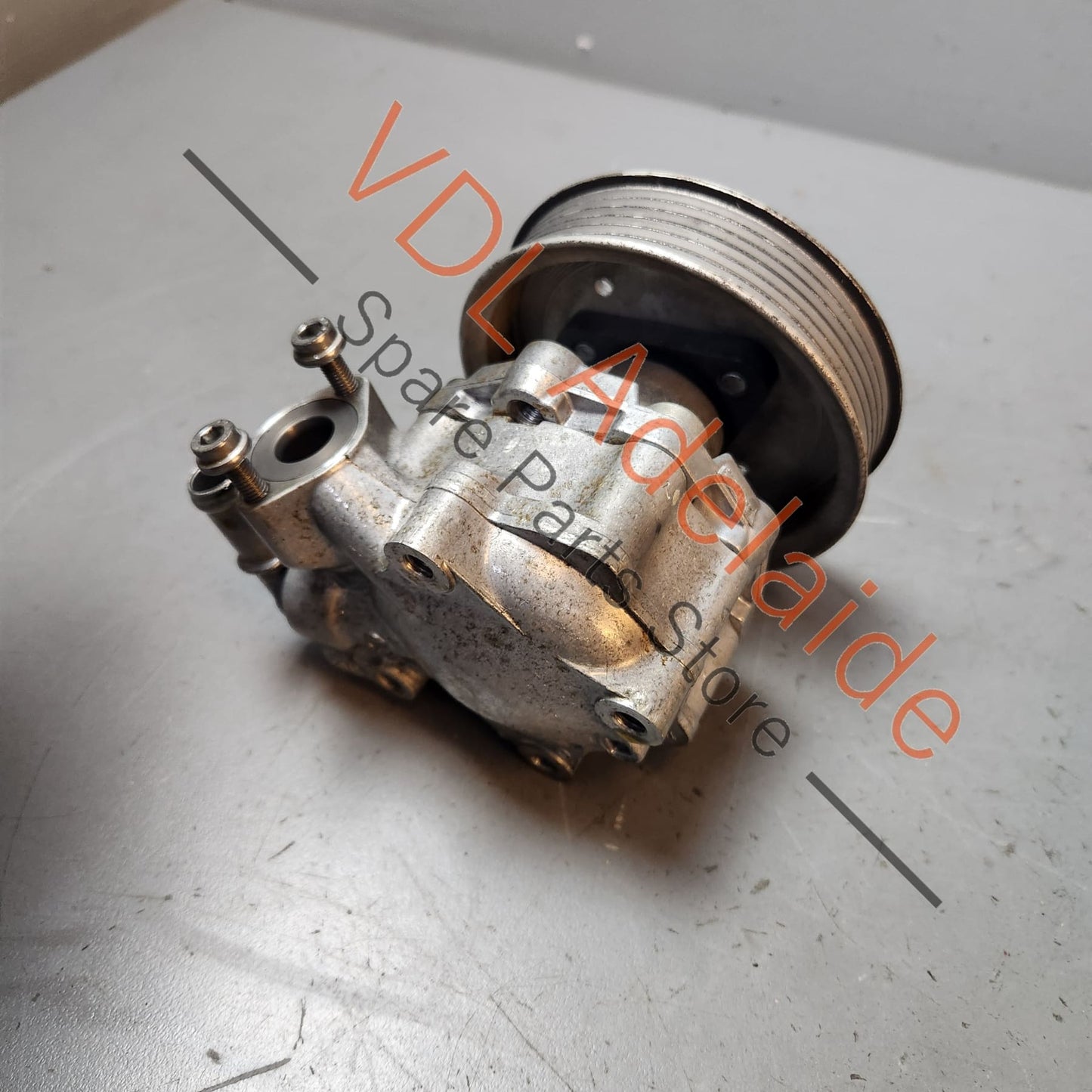 7P6422154A  VW Touareg Audi Q7 Power Steering Pump 7P6422154A