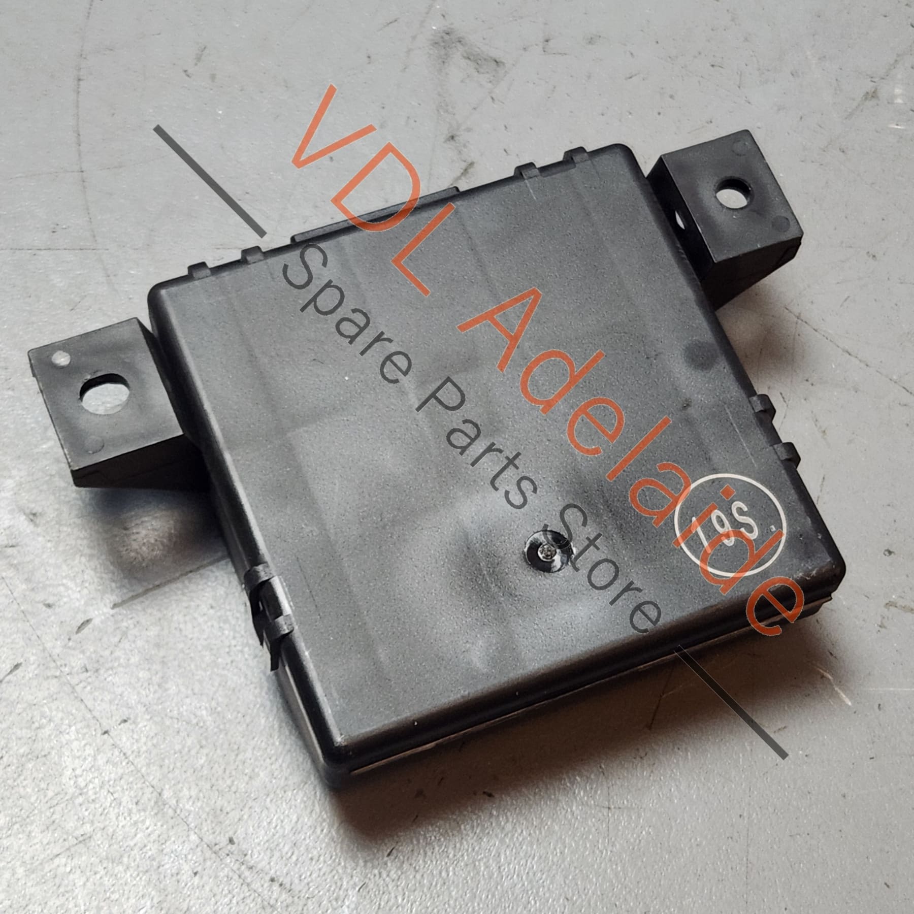 95B907530L    Porsche 991 95B 958 Central Gateway Interface Module CAN 95B907530L