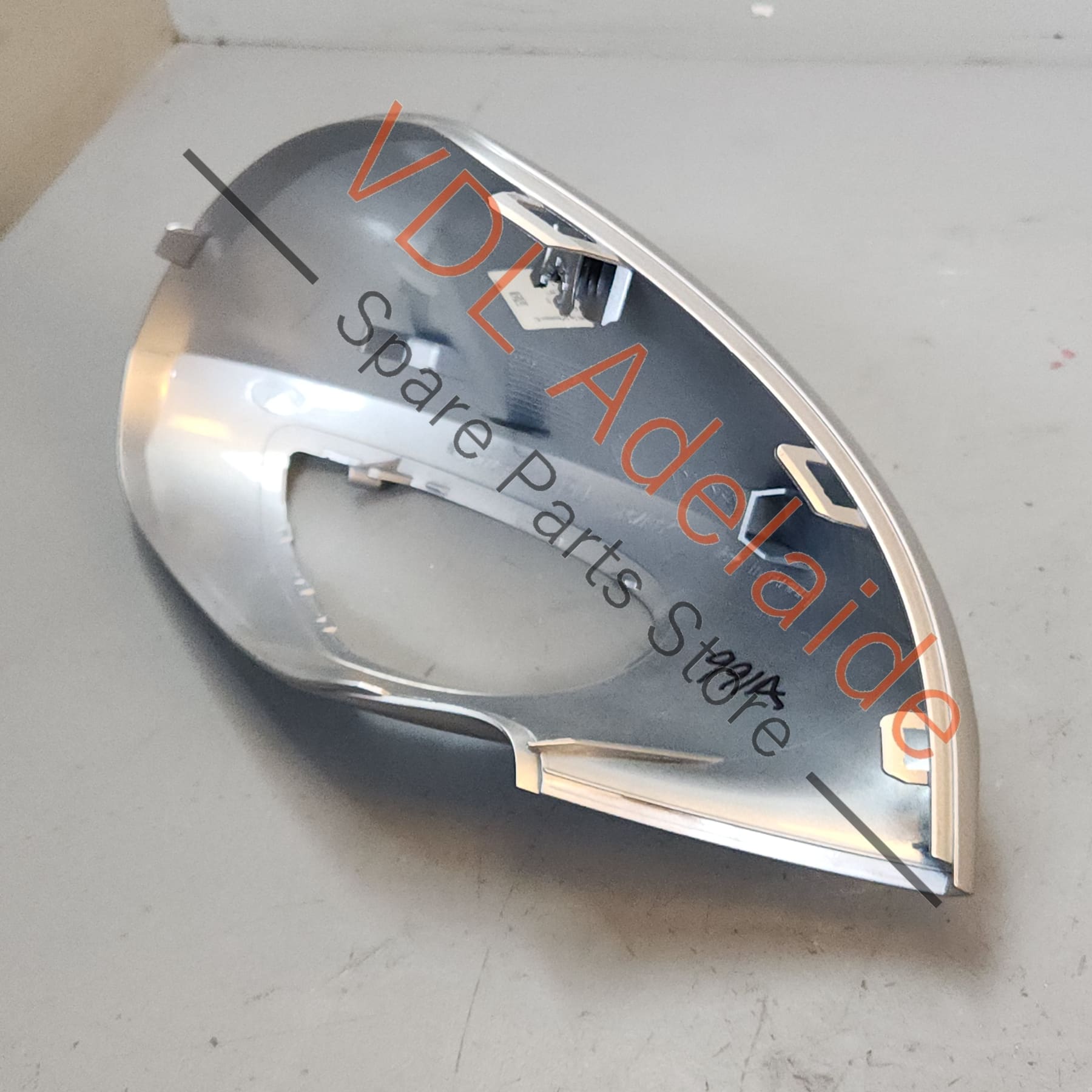 99173162901G2L 99173162901   Porsche 911 991.2 Left Side Exterior Mirror Cap Cover LHS 99173162901 G2L GT Silver Metallic U2 / M7Z