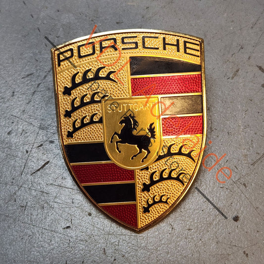 9P1853601 99155921100   Porsche 911 Bonnet Badge Emblem Crest 9P1853601