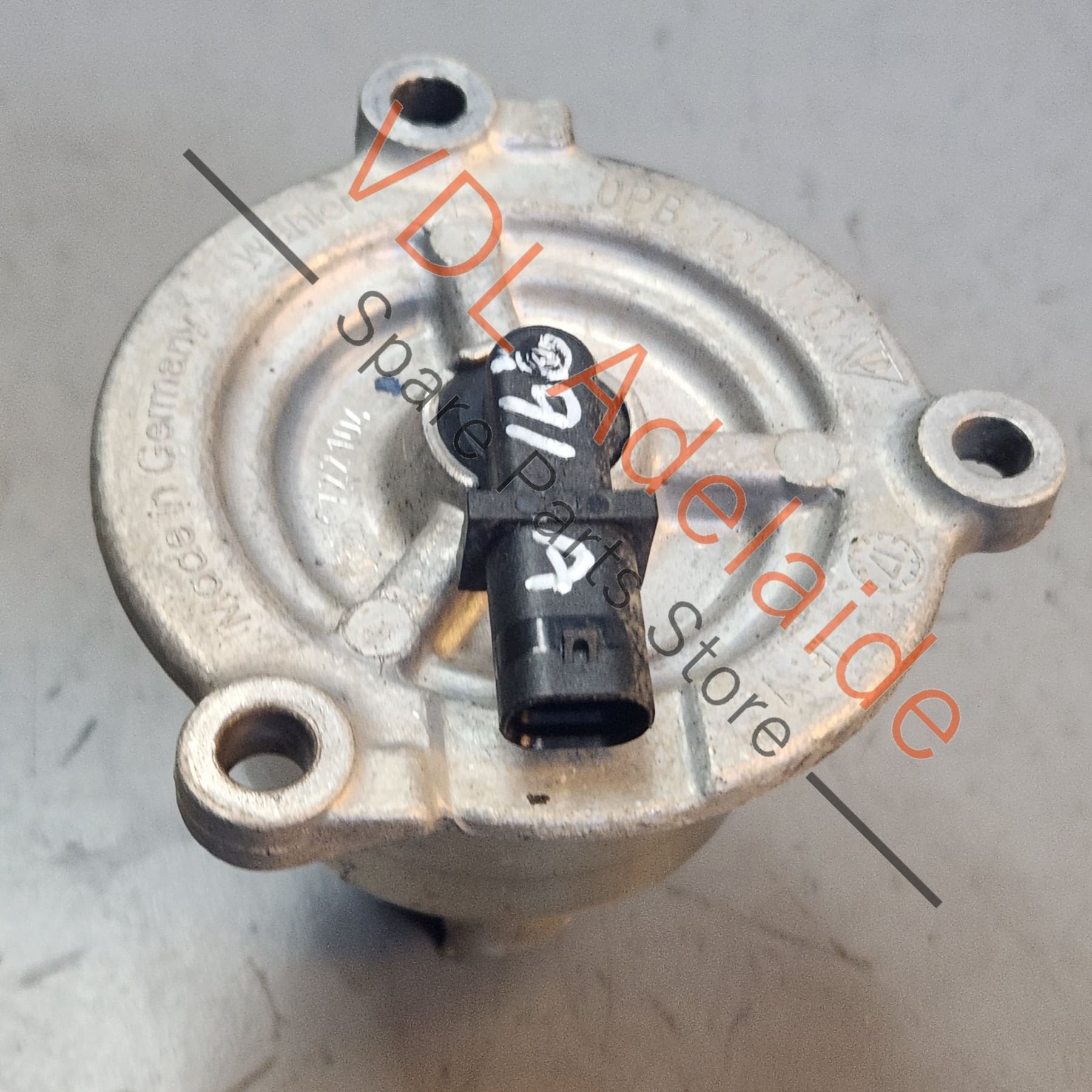 9A712111000 9A110622603   Porsche 911 Thermostat 9A110622603 9A112111000