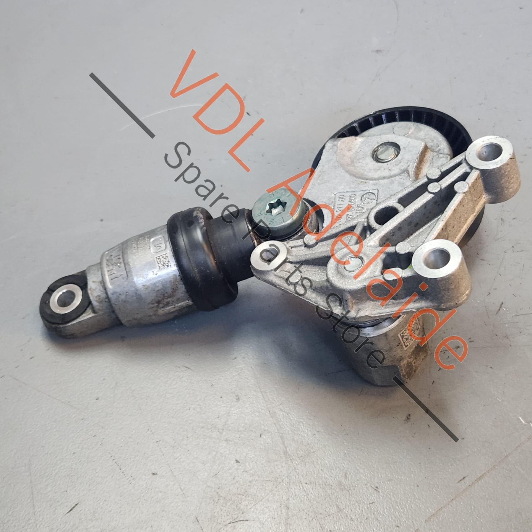 
0PB145201 9A210201600 94810226100 0PB903317 Porsche 911 Serpantine Belt Hydraulic Tensioner 94810226100 0PB145201 9A210201600 0PB903317