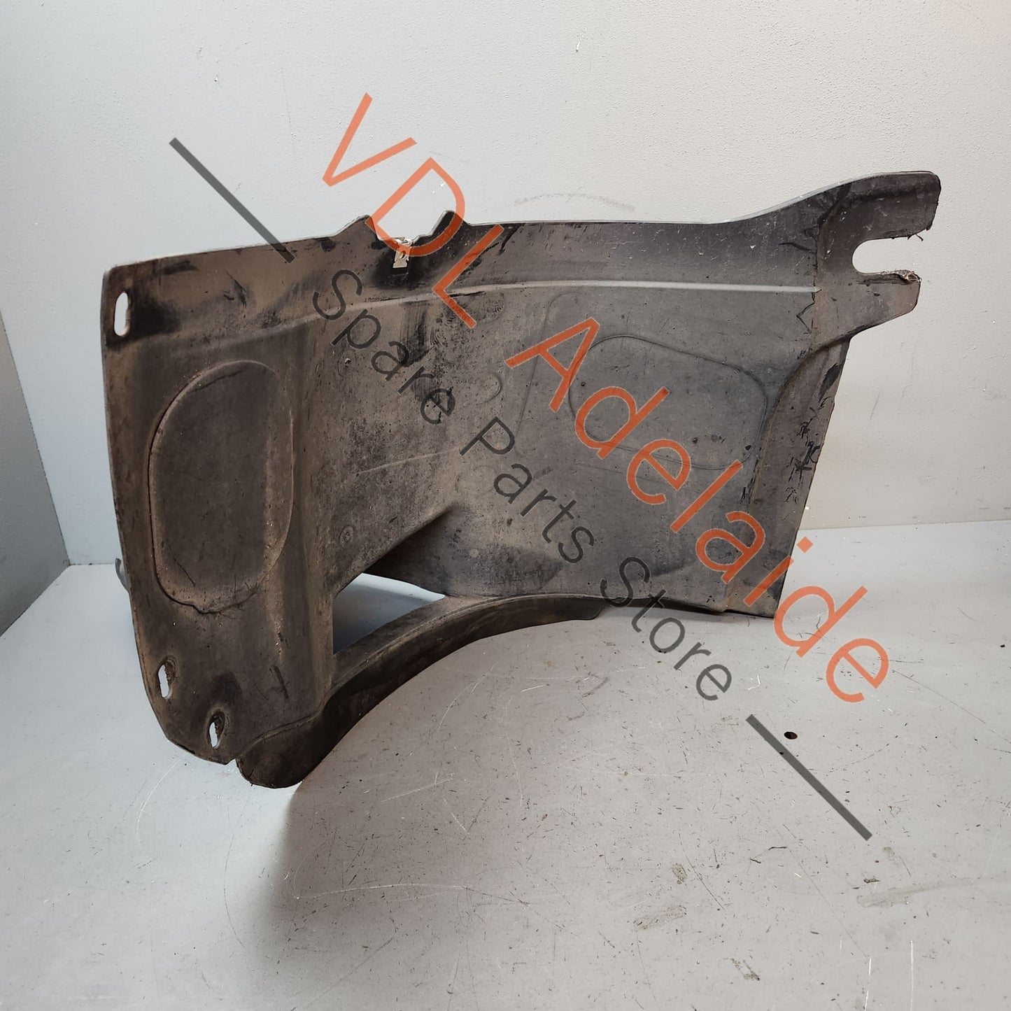 
5K0805911E 5K0805911G   VW Golf MK6 Wheel Housing Liner Front Left Lower 5K0805911E 5K0805911G