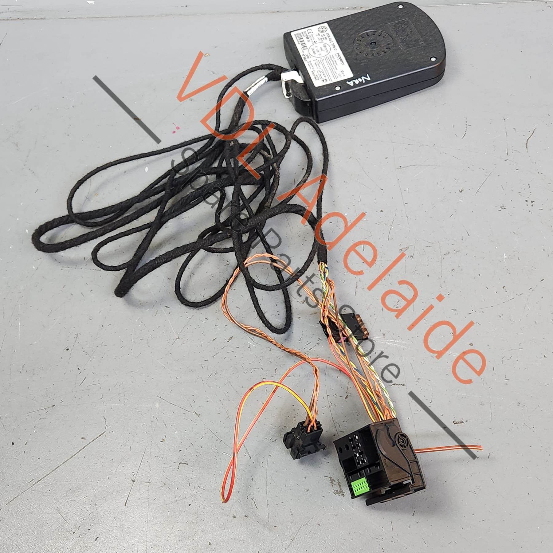 1K8051730D    VW Genuine Bluetooth Upgrade Module 1K8051730D with Wiring Harness