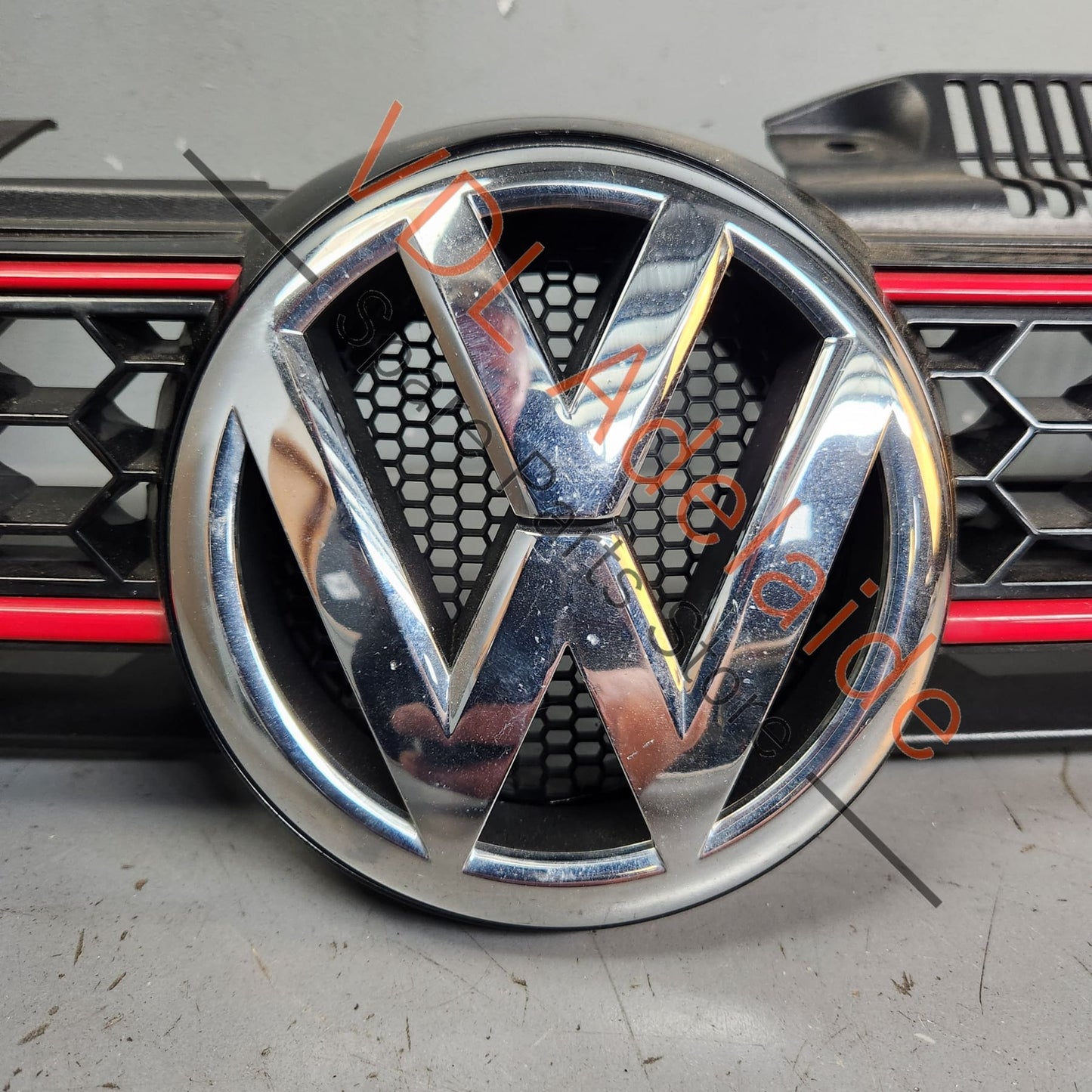 5K0853651AKATK    VW Golf MK6 GTi Honeycomb Grille 5K0853651AK ATK