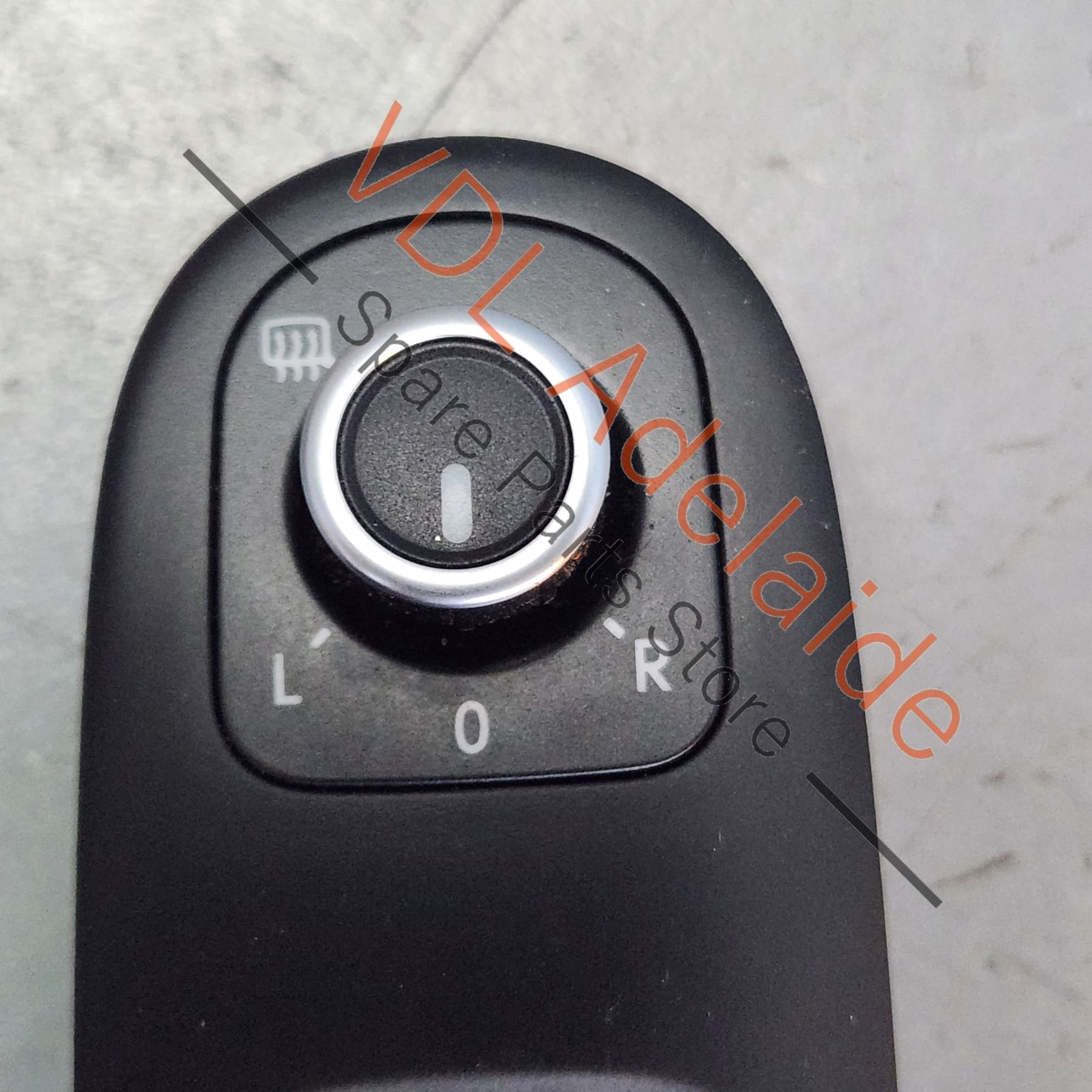 5K3959857A 5K2959565XSH   VW Golf MK6 Drivers Mirror & Window Switch 5K2959565 XSH 5K3959857A