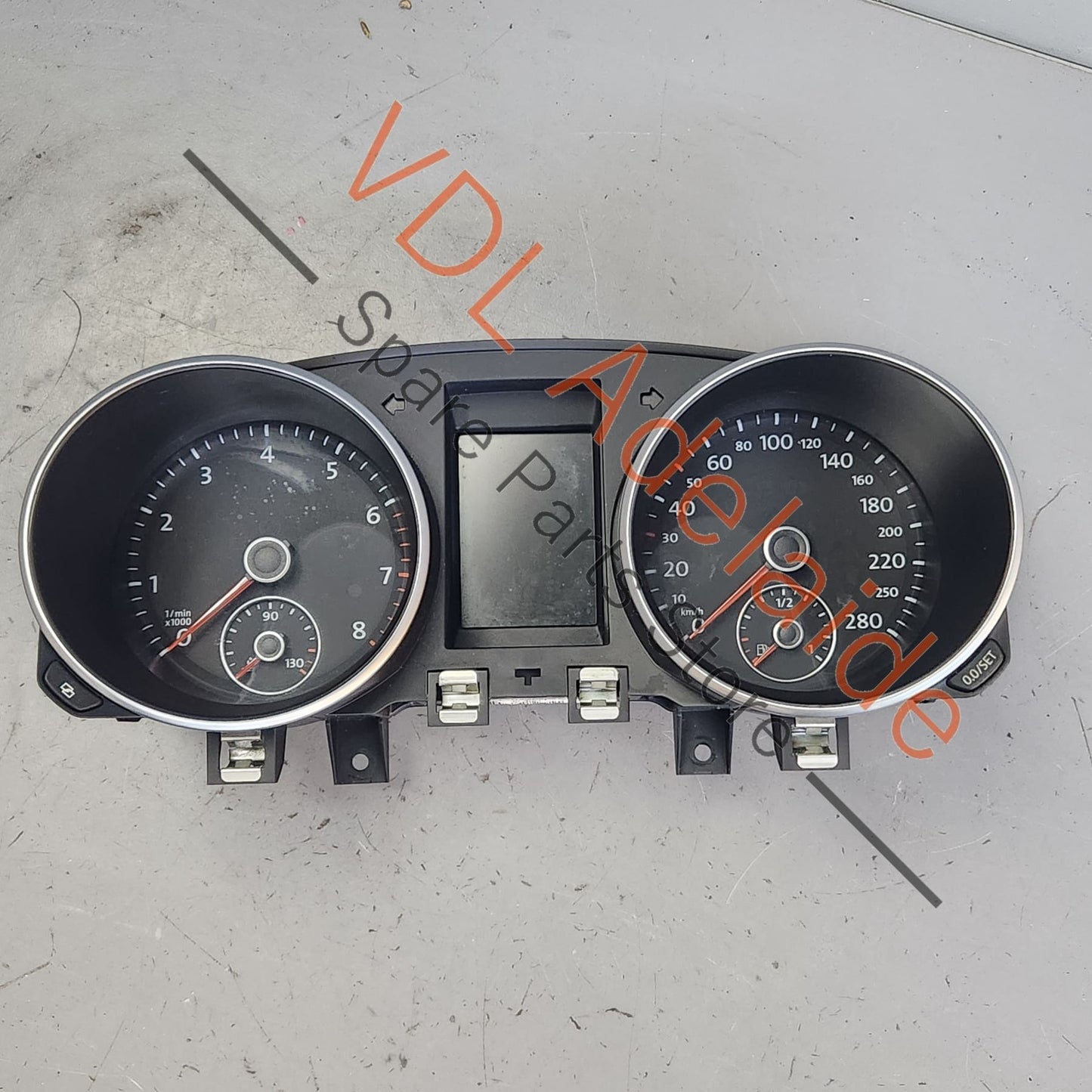 5K6920870D    Volkswagen VW Golf Mk6 Instrument Dash Cluster Speedometer 5K6920870D