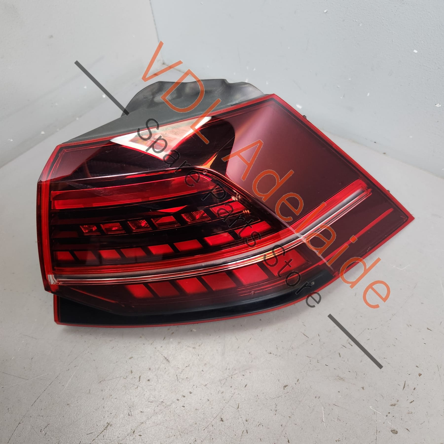 5G0945208G    VW Golf MK7.5 R Right Outer LED Tail Light Taillight 5G0945208G