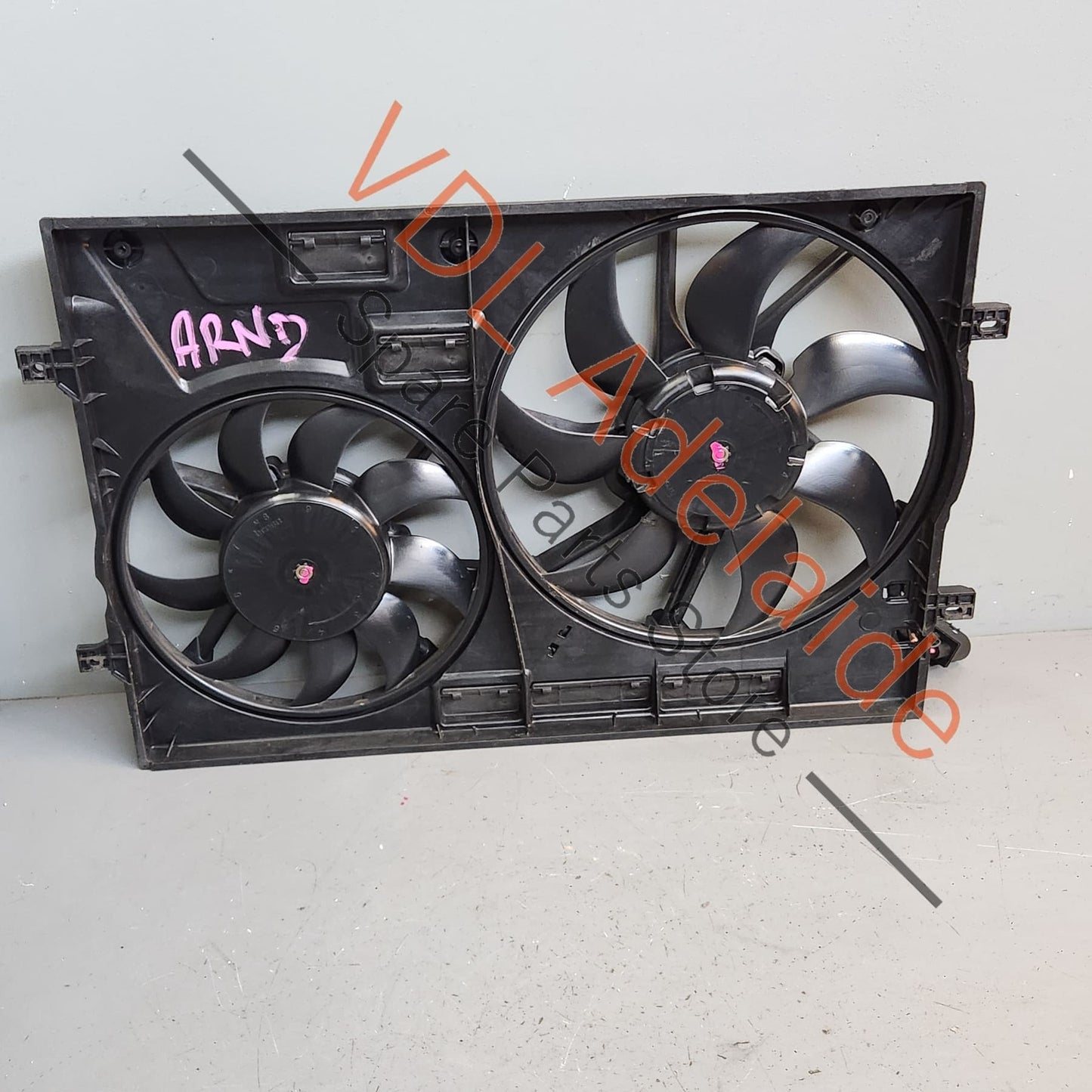 5Q0959455AH 5Q0959455BJ   VW Golf MK7 7.5 Dual Twin Radiator Fan Assembly 5Q0959455AH 370mm 5Q0959455BJ 295mm