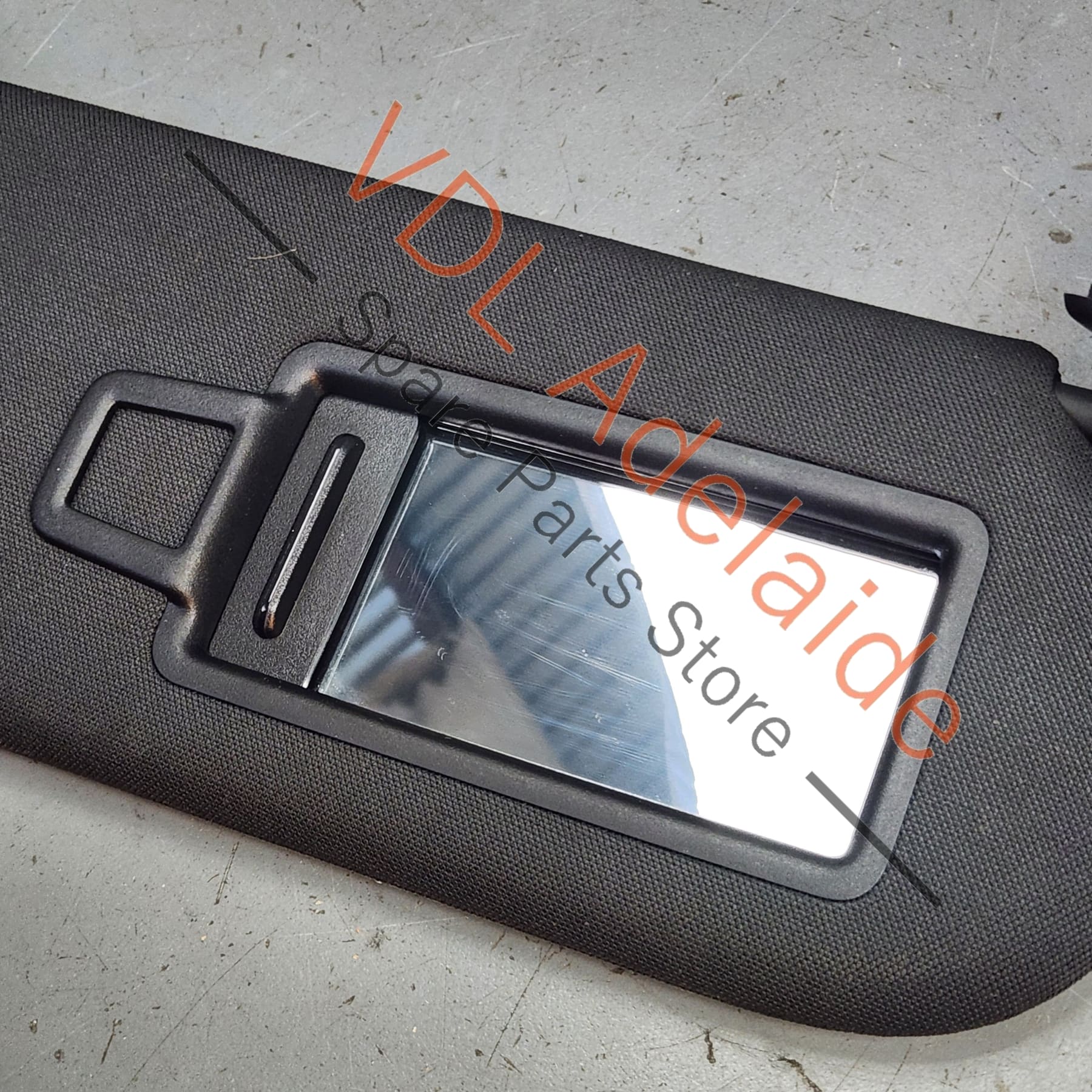 971857552P     Porsche Panamera 971 Right Side Sun Visor Black 971857552P