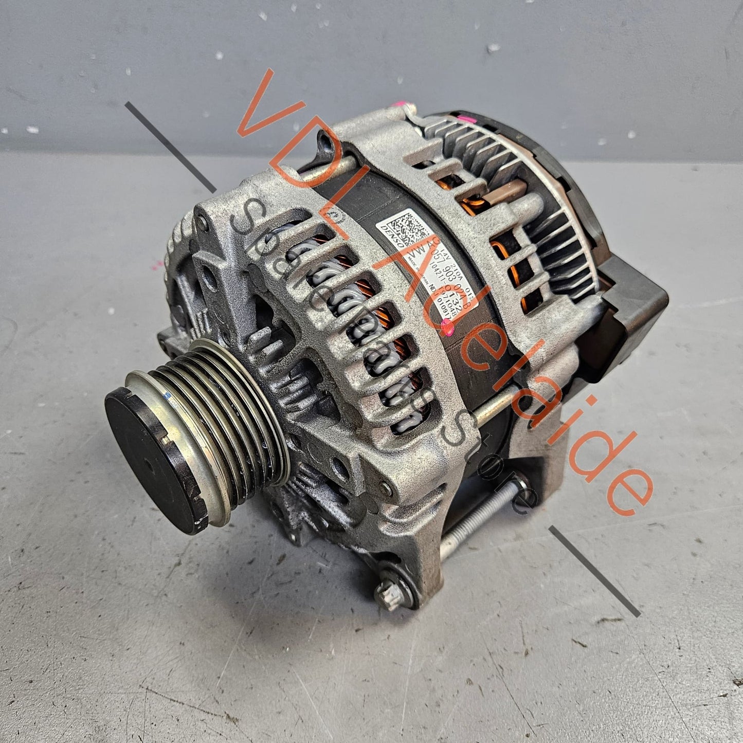 057903024B 9A790302400 PAB903024   Porsche Panamera 971 220A Alternator 9A790302400 PAB903024 9A790302400