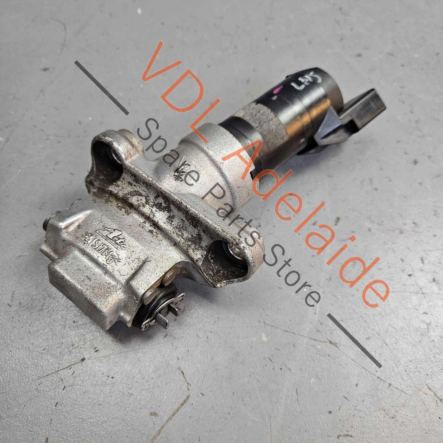 298609404 911256F 709170524   Porsche 911 Panamera 971 Left LHS Rear Electric Park Brake Servomotor Motor 298609405