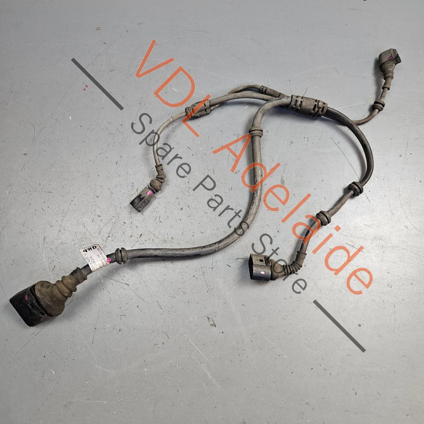 PAB971286 971971286A    Porsche Panamera Rear Wheel Hub Brake Wiring Set PAB971286 971971286A