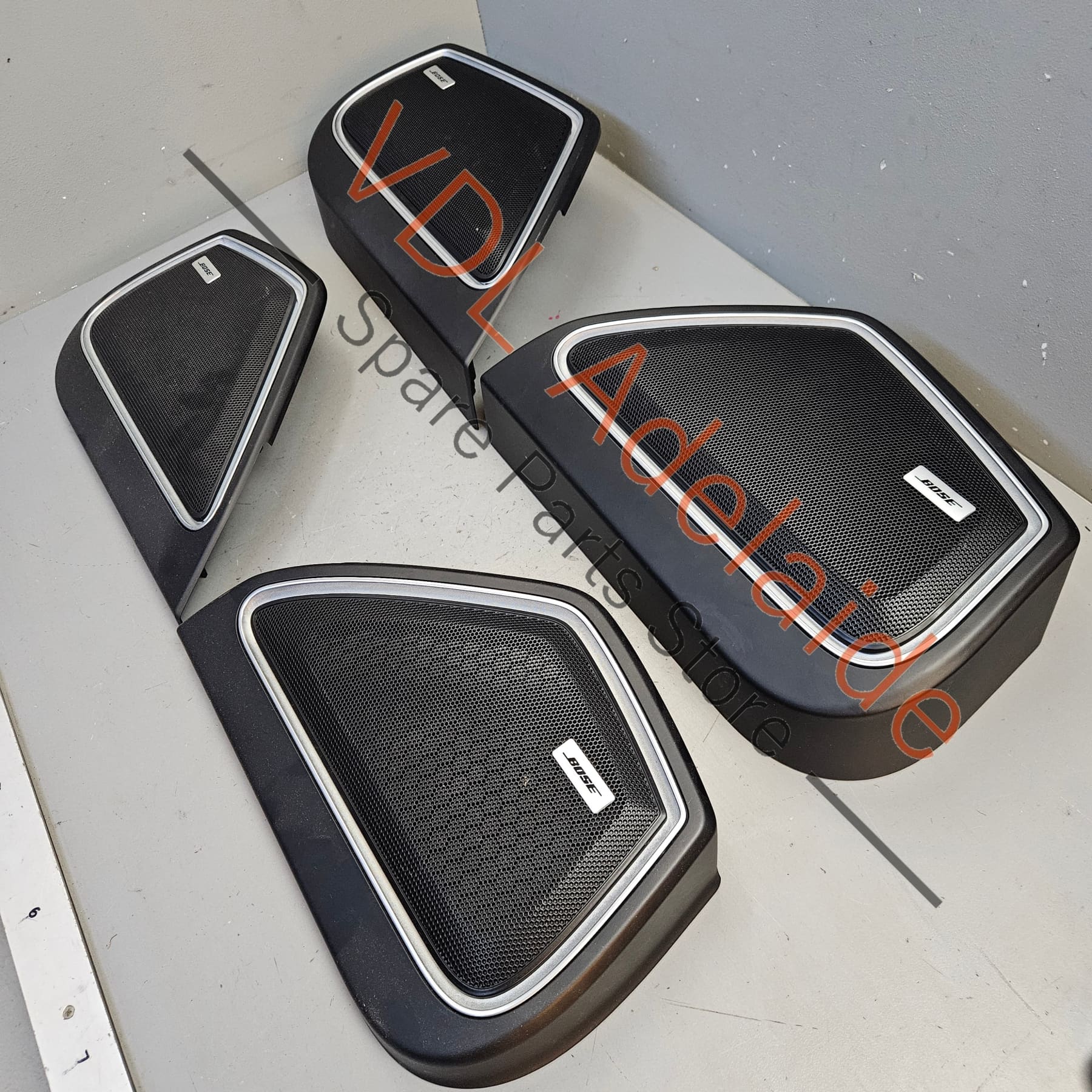 971035143C 971035293C    Porsche Panamera Speaker Cover Set with Ambient Lighting Front & Rear 971035143C 5Q0 971035293C 5Q0