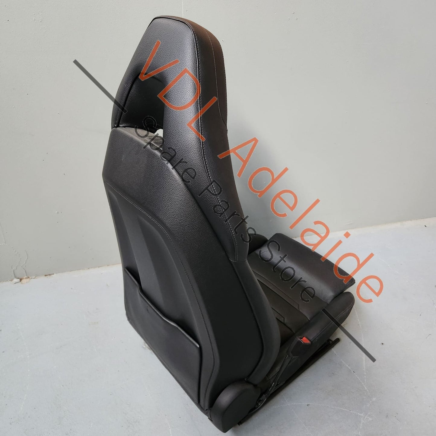 971880241C 971881805EGGDB    Porsche Panamera 971 Front Left Seat with Airbag 971881805EG GDB 971880241C