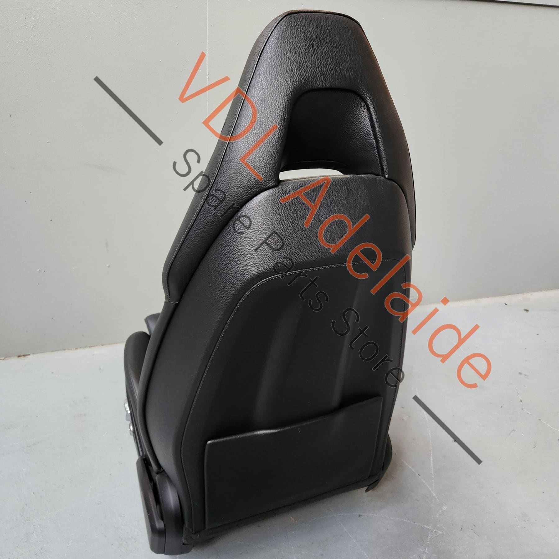 971880241C 971881805EGGDB    Porsche Panamera 971 Front Left Seat with Airbag 971881805EG GDB 971880241C