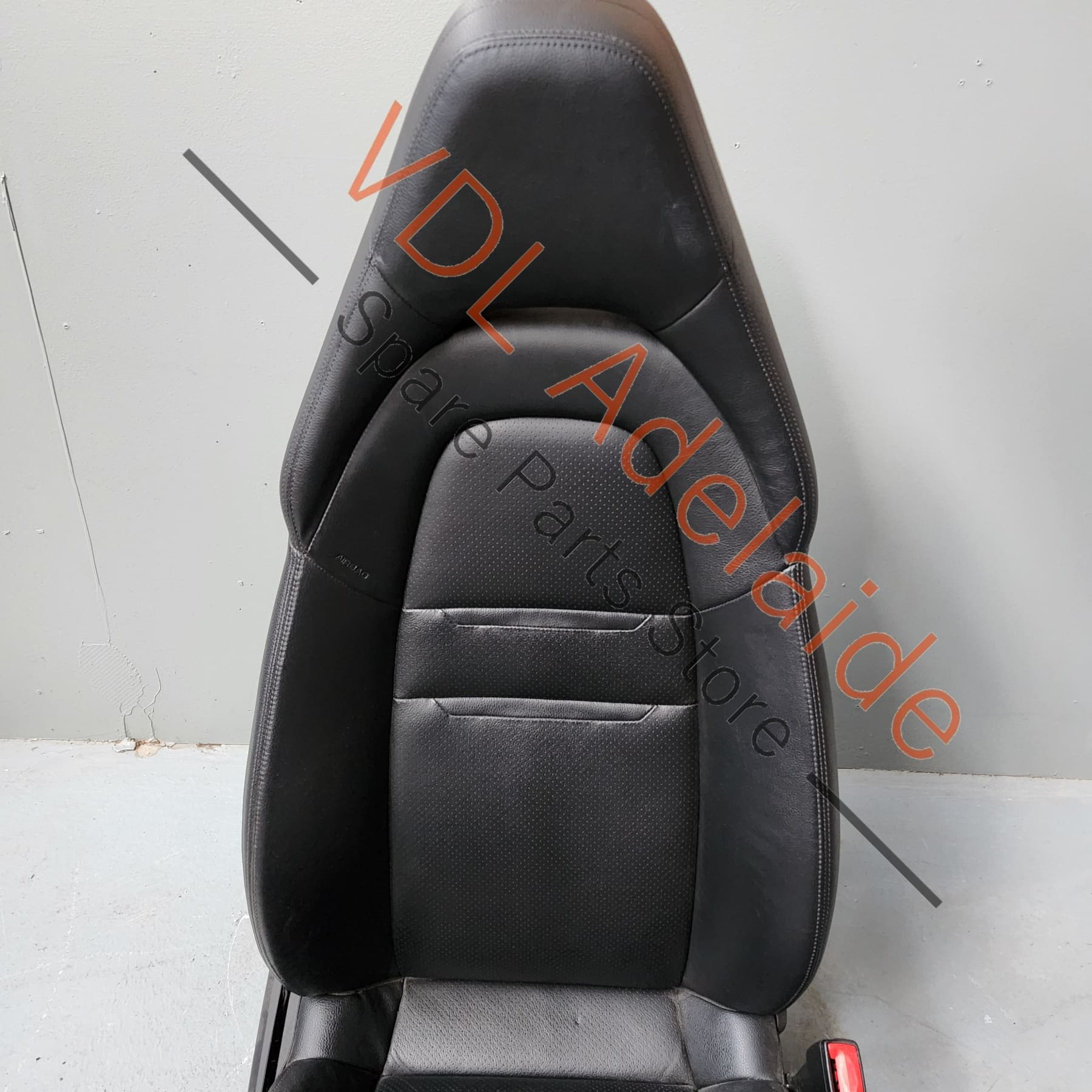 971880242C 971881806DAGDB    Porsche Panamera 971 Front Right Seat with Airbag 971881806DA GDB 971880242C