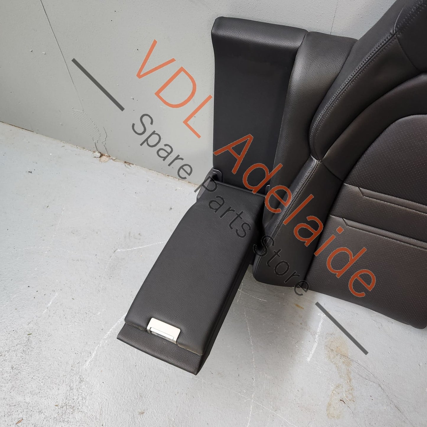 971885805PDGDB     Porsche Panamera 971 Rear Left Seat Back Backrest 971885805PD GDB Black Leather