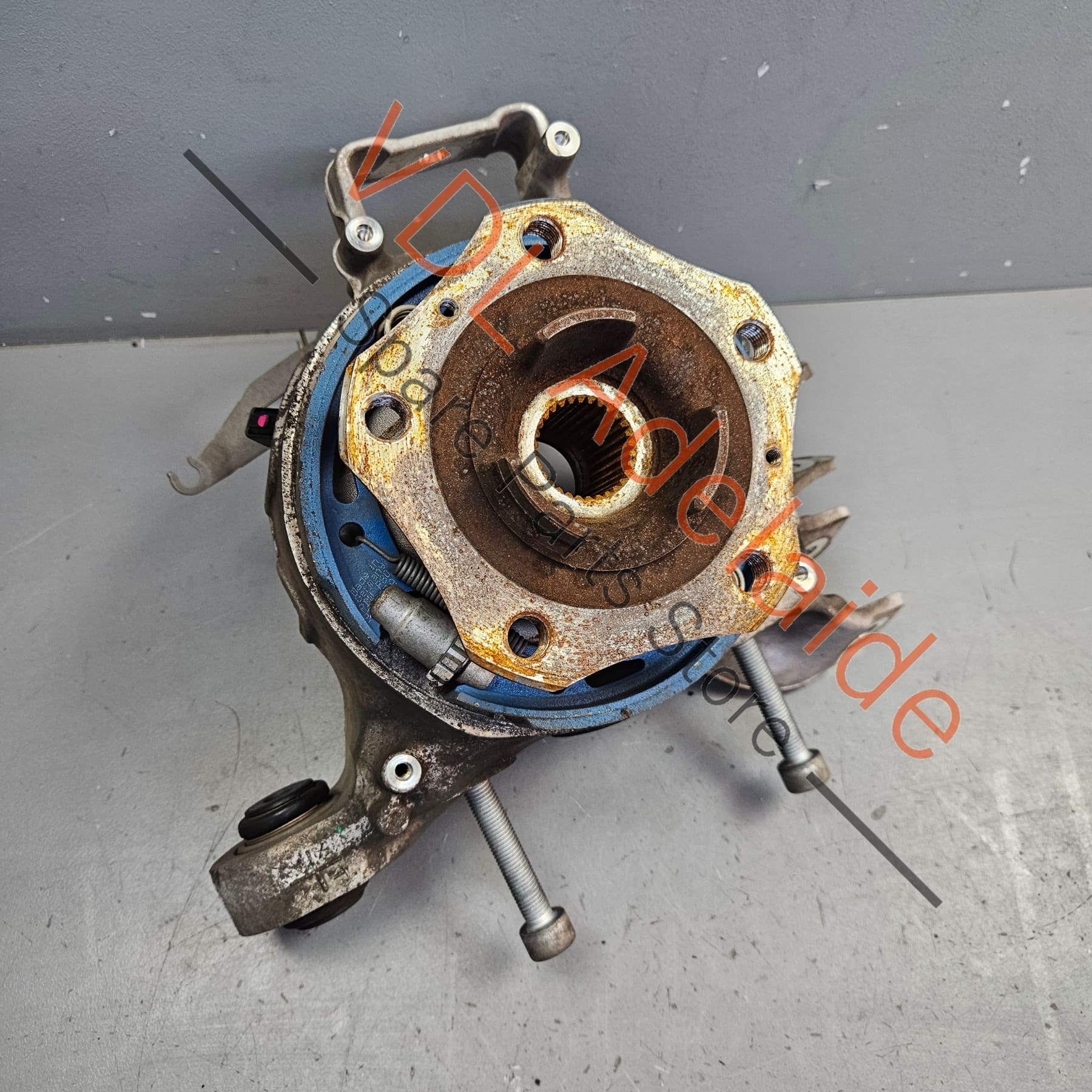 971505435G 971505435H 971505435B   Porsche Panamera Left Rear Suspension Hub Knuckle with Wheel Bearing 971505435B 971505435G