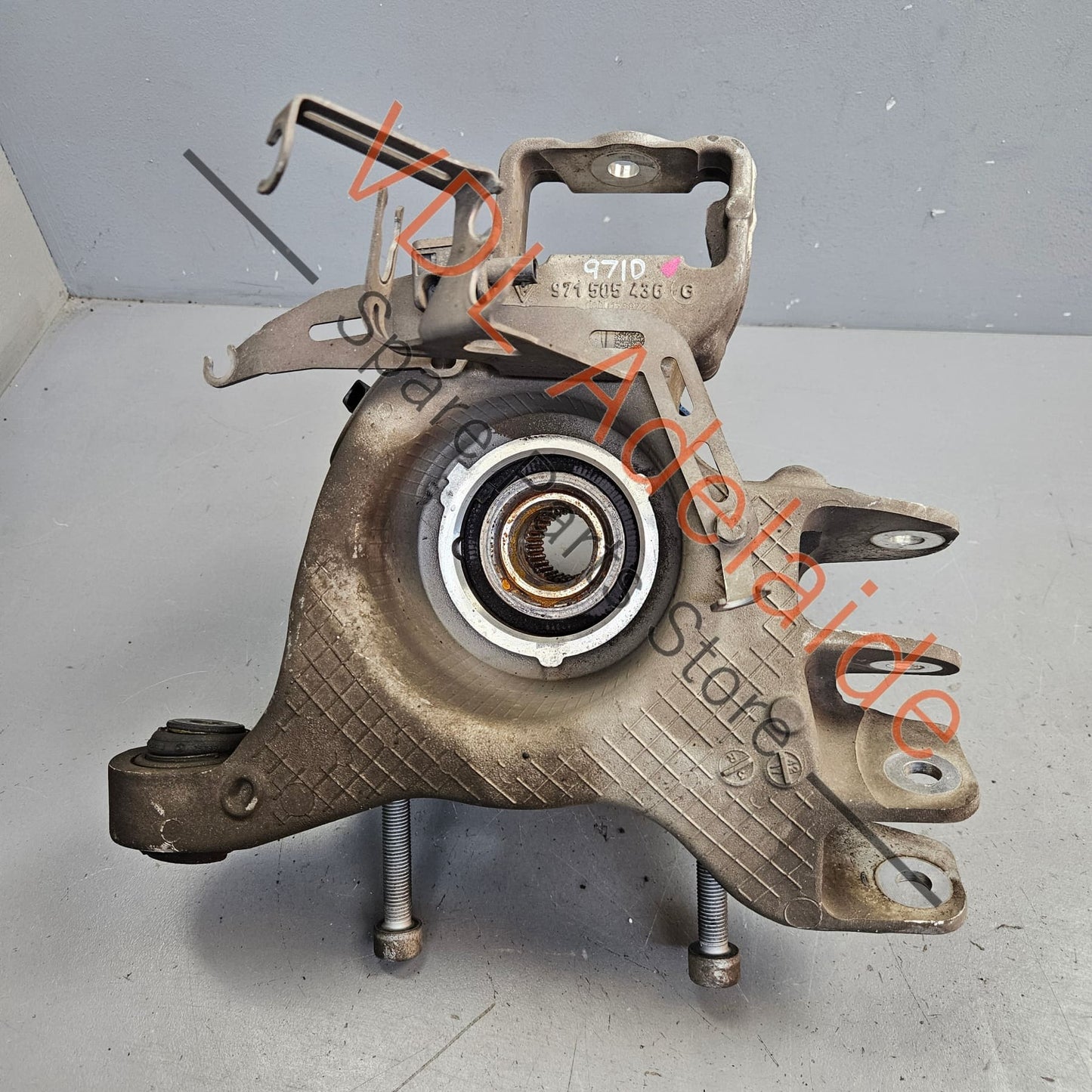 971505436G 971505436H 971505436B   Porsche Panamera Right Rear Suspension Hub Knuckle with Wheel Bearing 971505436B 971505436G