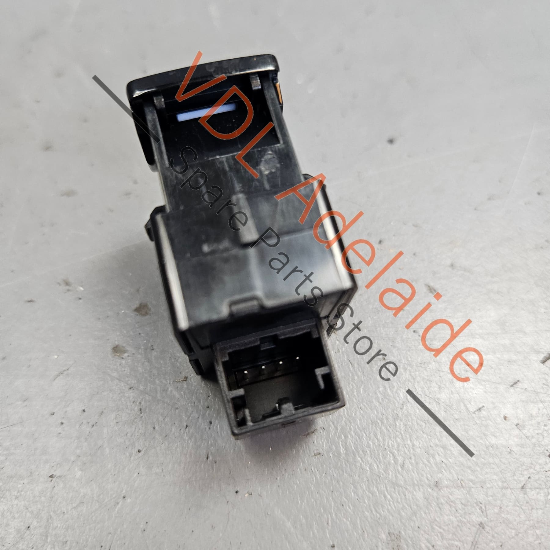 971959855CHUO     Porsche Cayenne Panamera Passenger Window Switch 971959855C HUO