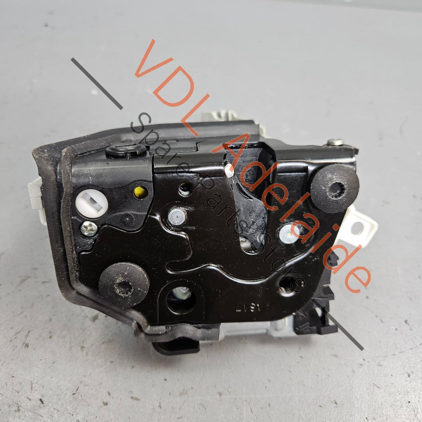 8K0839015F 9A783911506    Porsche Panamera Rear Left Door Lock 9A783911506 8K0839015F