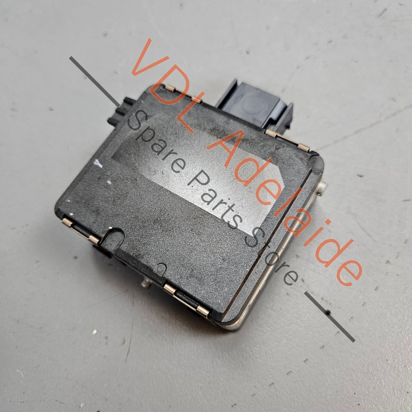 PAB907566D PAB907566 4M0907566D   Porsche Panamera Rear Right Lane Change Assist Radar Sensor PAB907566 PAB907566D 4M0907566D