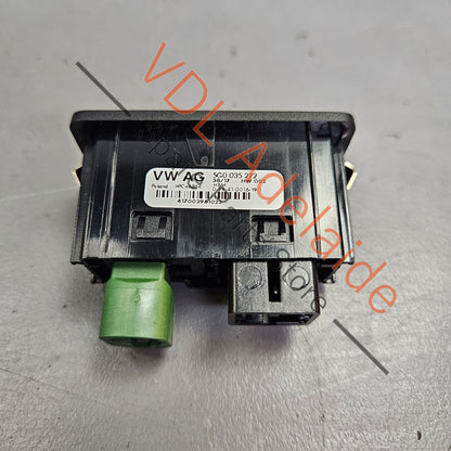 5G0035222A 971035222A   Porsche USB Audio Aux In Auxiliary Media Socket Jack 971035222A 5G0035222A