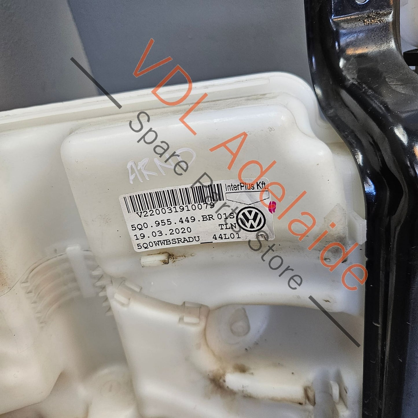 5Q0955453BA 5Q0955453AK   VW Golf R MK7 7.5 Windscreen Washer Bottle Reservoir Tank 5Q0955453BA 5Q0955453AK