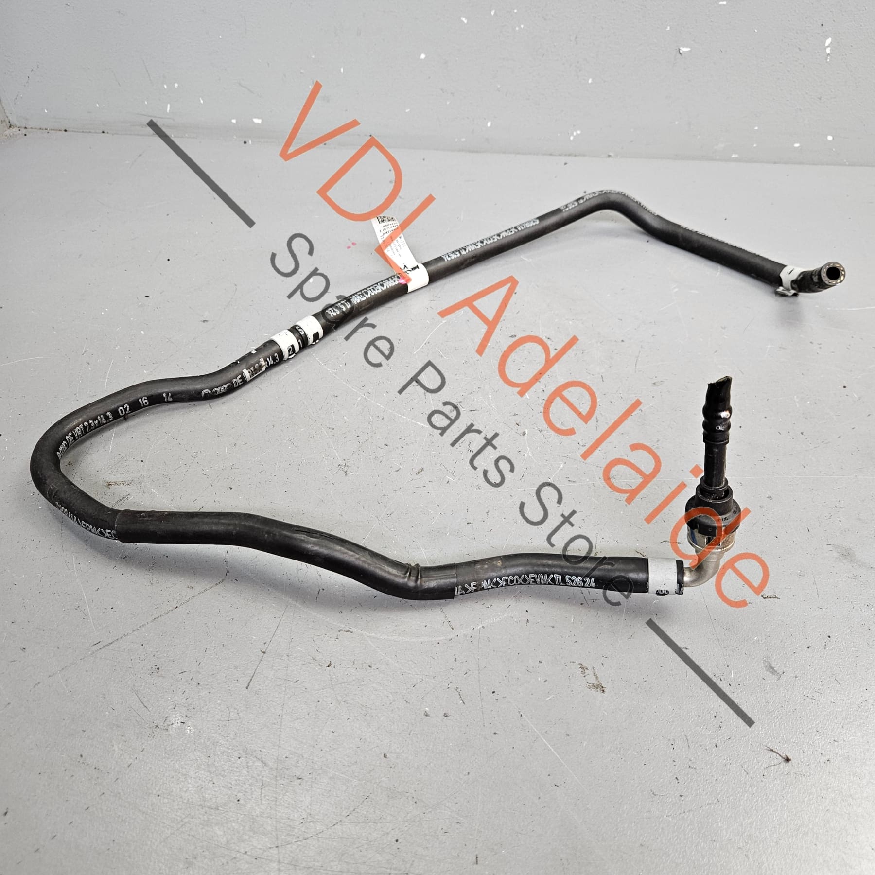 06K133986AK    VW Golf MK7 Fuel Hose with Coupling 06K133986AK