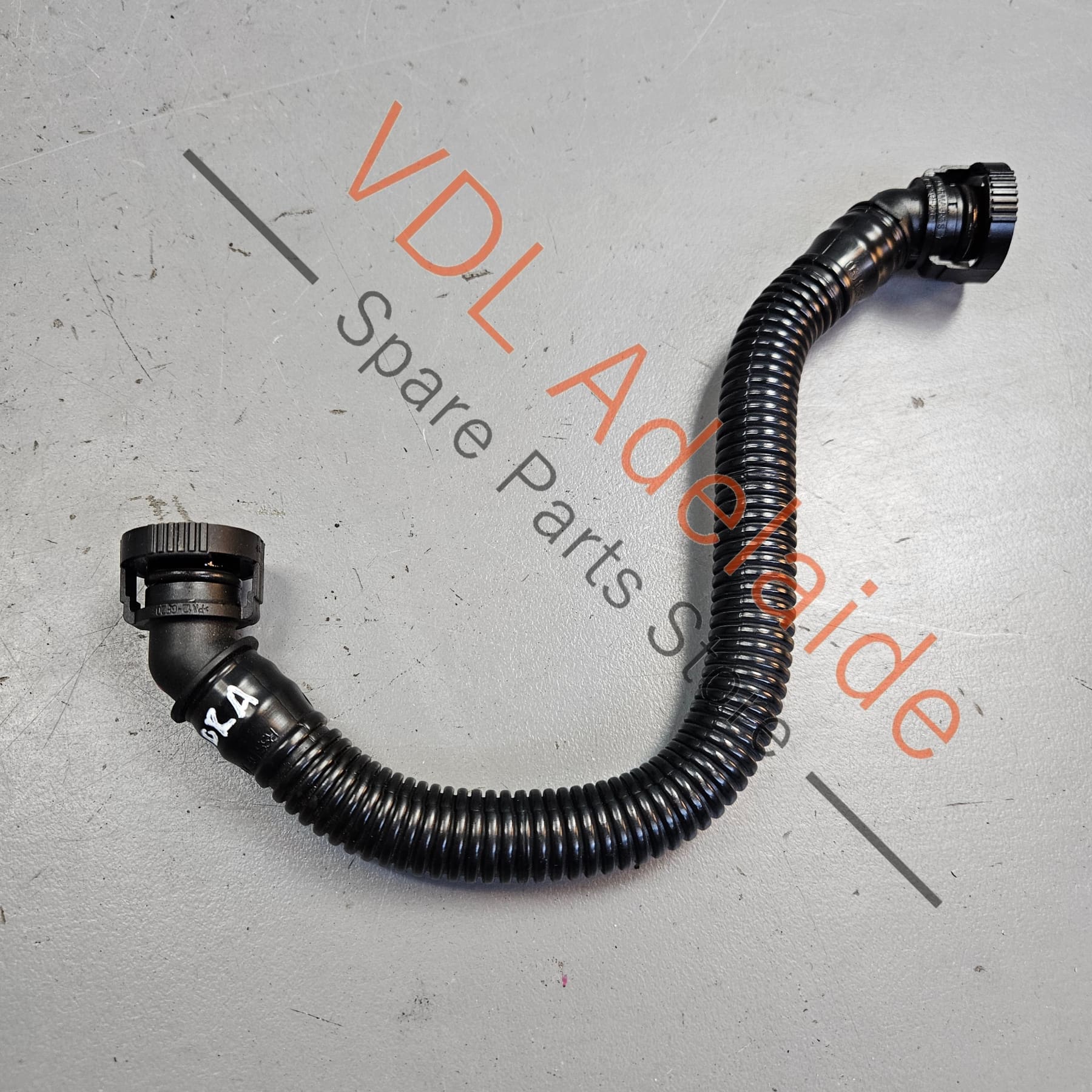 06J103221    VW Audi Rocker Cover Oil Vent Breather Hose PCV 06J103221