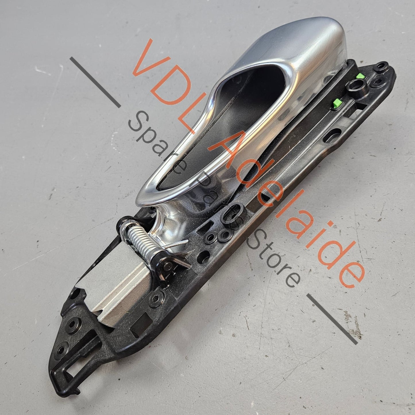 99155552202V08    Porsche 911 991 Right Interior Door Handle Pull 99155552202 V08