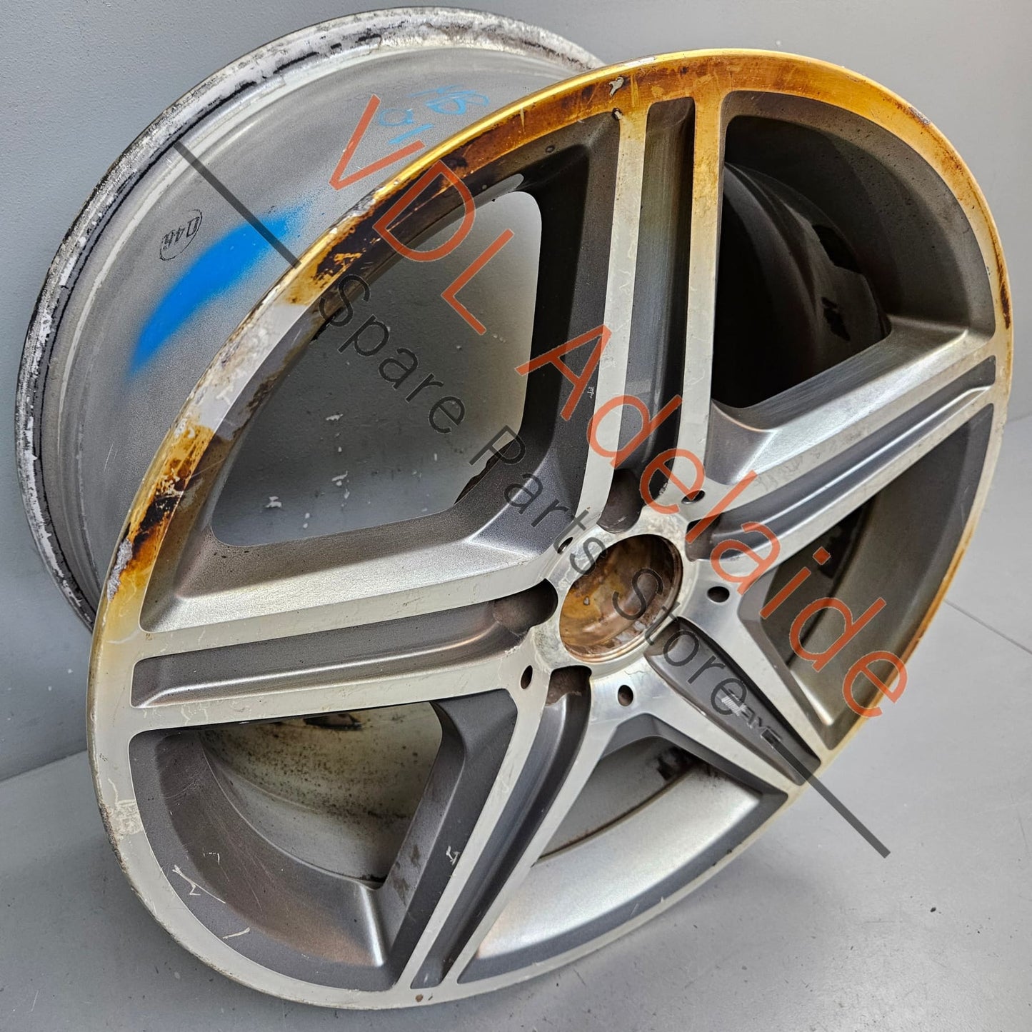 A2114016402     Mercedes W211 E63 AMG 5 Spoke Front Alloy Wheel Genuine OEM A2114016402 18 x 8.5 ET38 #01