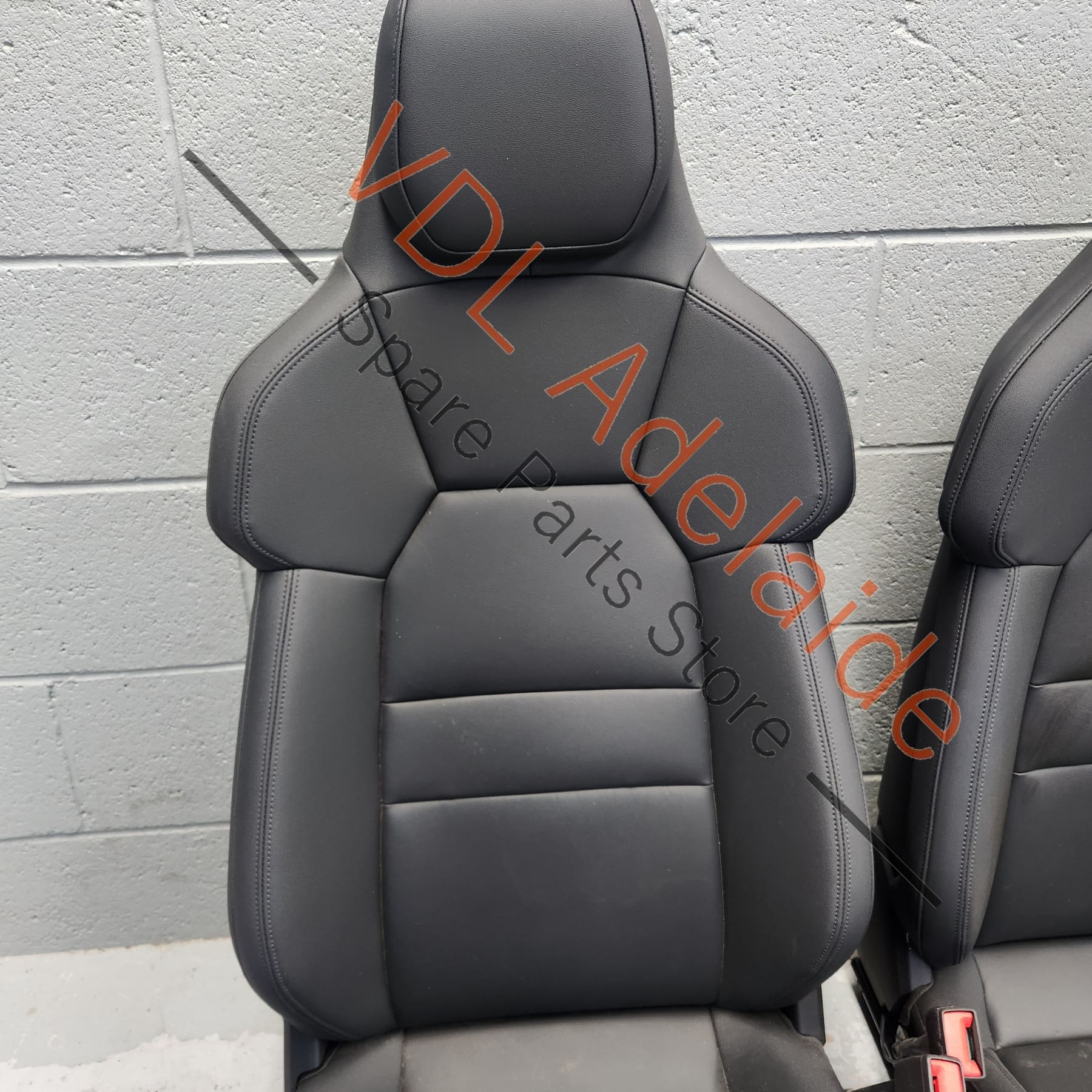      Audi E-Tron GT 2023 Pair of Front Seats Leather Heated 6,816km