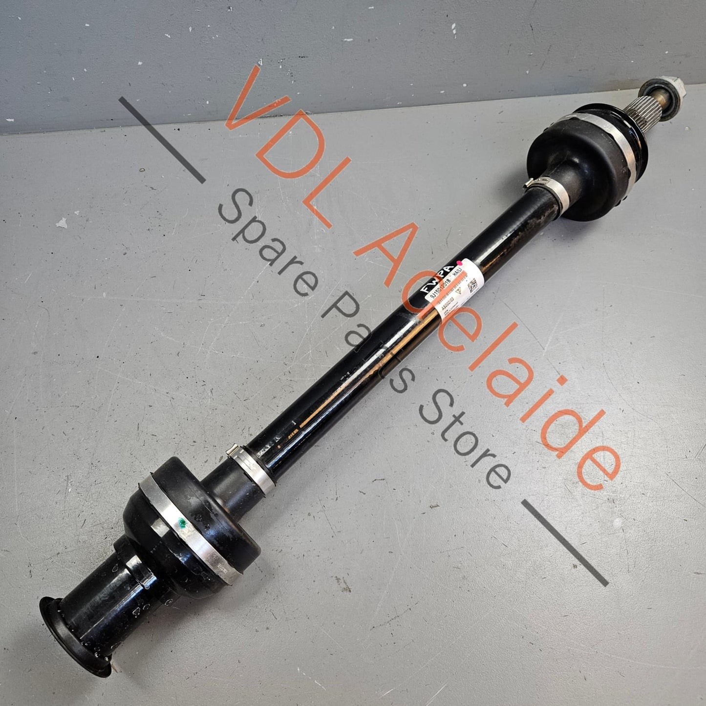 
9J1501201B    Audi e-Tron Porsche Taycan Rear Left Driveshaft Axle CV 9J1501201B