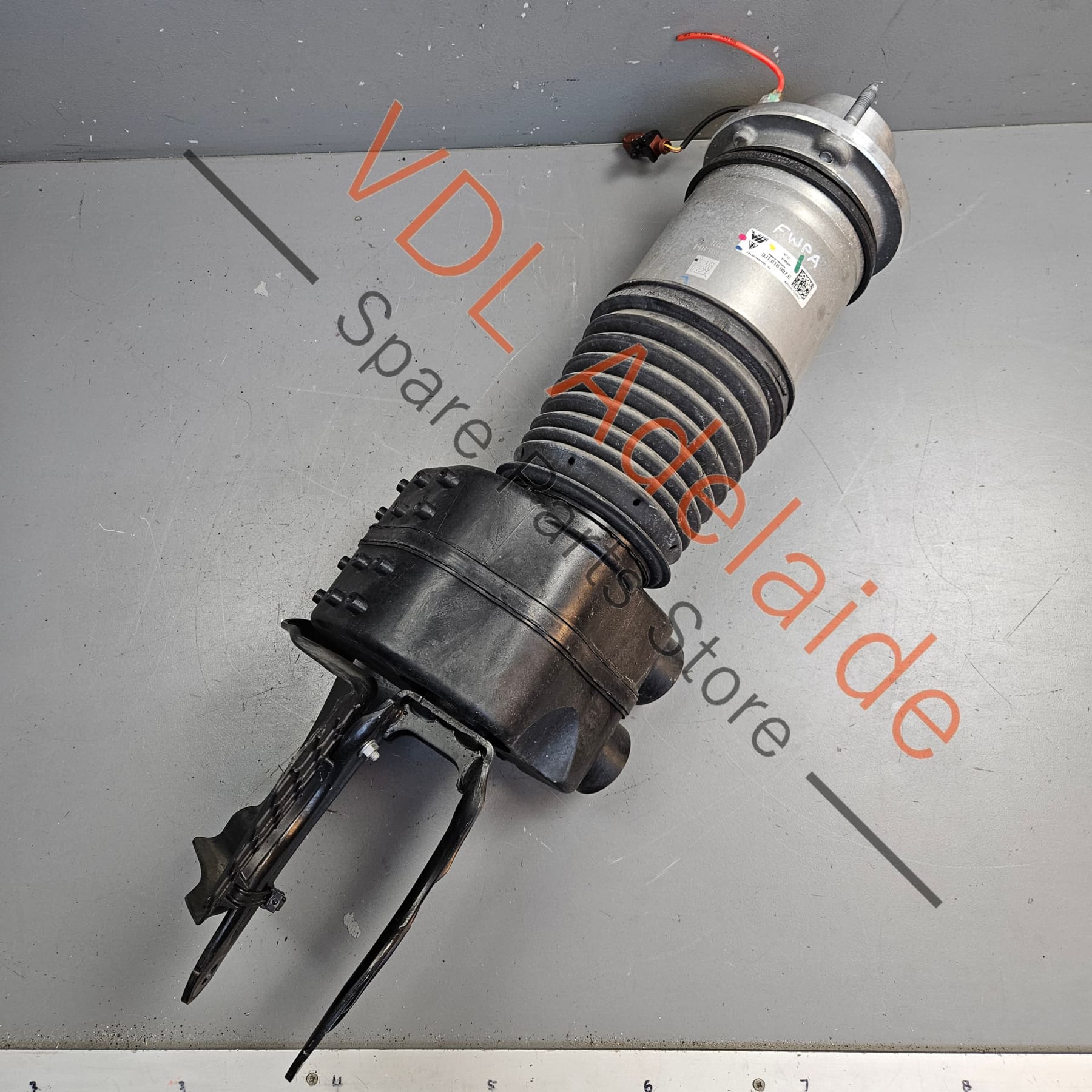 9J1616037E 9J1616037F   Audi e-Tron Porsche Taycan Front Left Suspension Shock Absorber 9J1616037F 9J1616037E