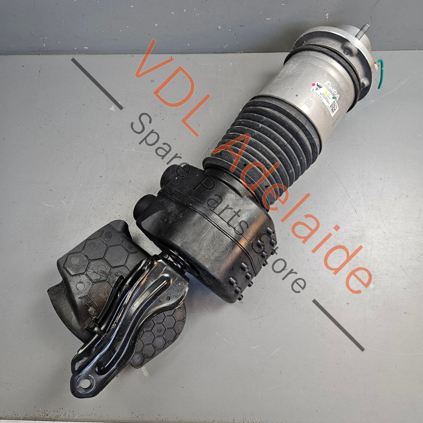 9J1616038E 9J1616038F   Audi e-Tron Porsche Taycan Front Right Suspension Shock Absorber 9J1616038F 9J1616038E