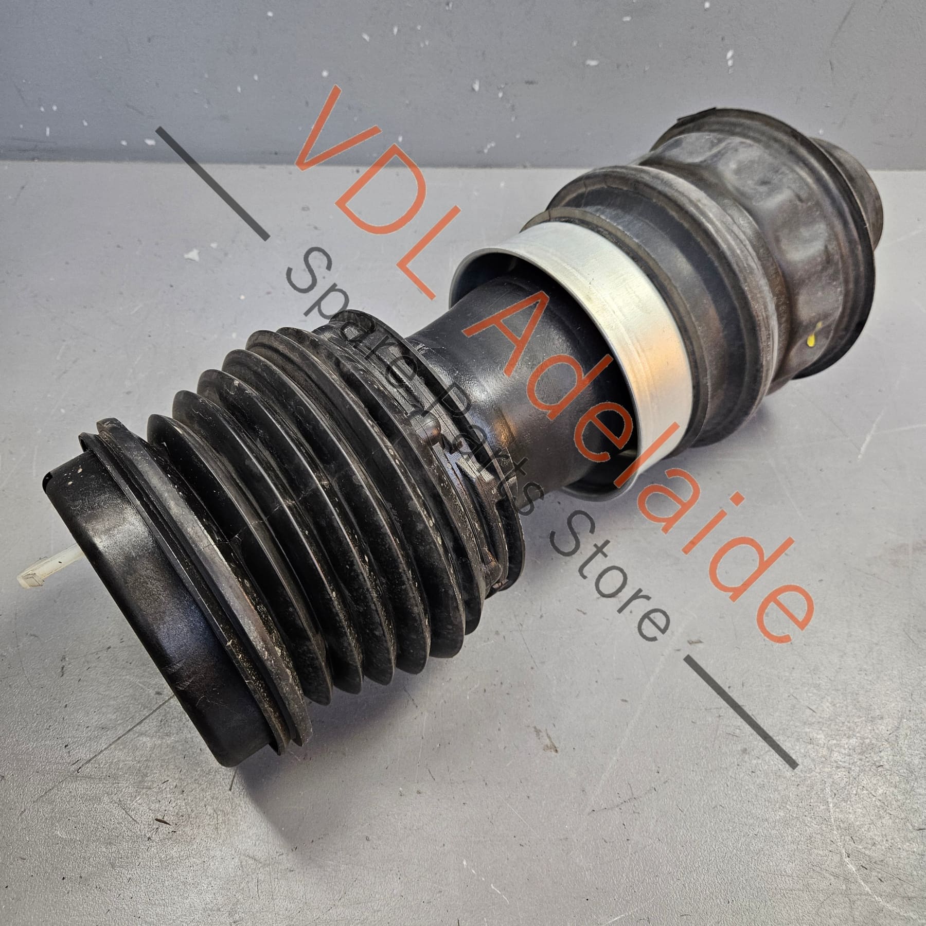 9J1616025C 9J1616025D   Audi e-Tron Porsche Taycan Rear Left Suspension Airbag Spring Cylinder 9J1616025C 9J1616025D