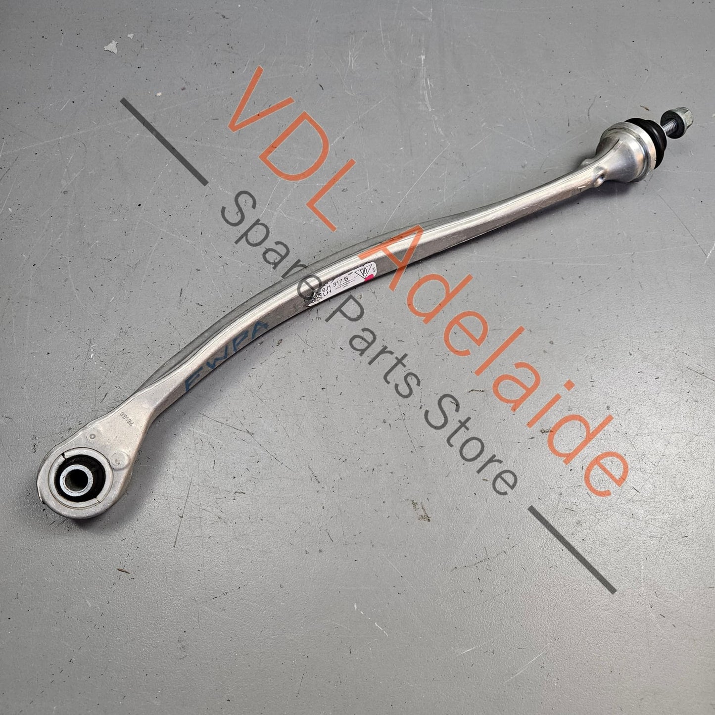 
9J1411317B 9J1411317C   Audi e-Tron Porsche Taycan Front Suspension Swaybar Link Rod 9J1411317B