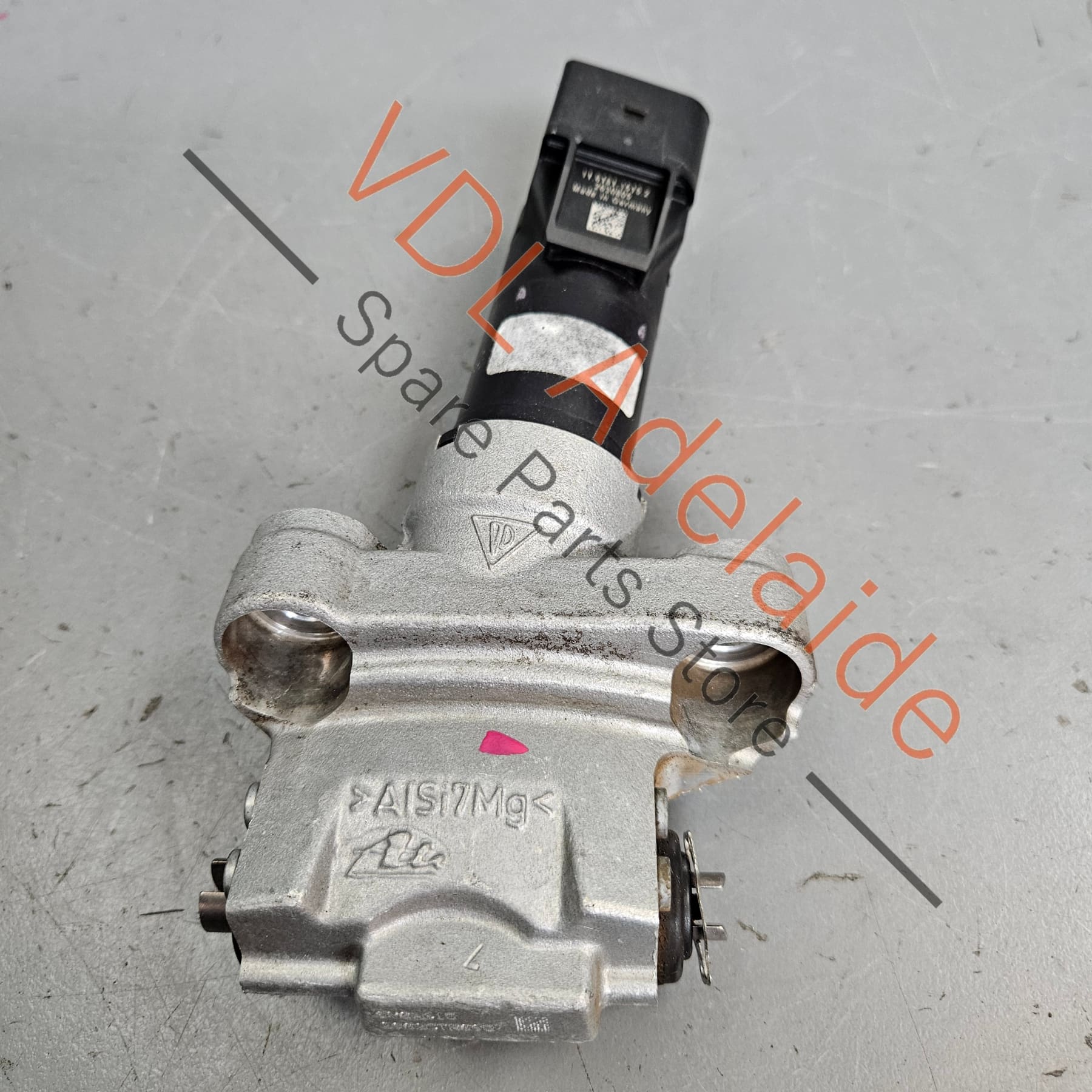 9Y0907615    Audi Porsche Electronic Parking Brake Servo Actuator Left LHS 9Y0907615