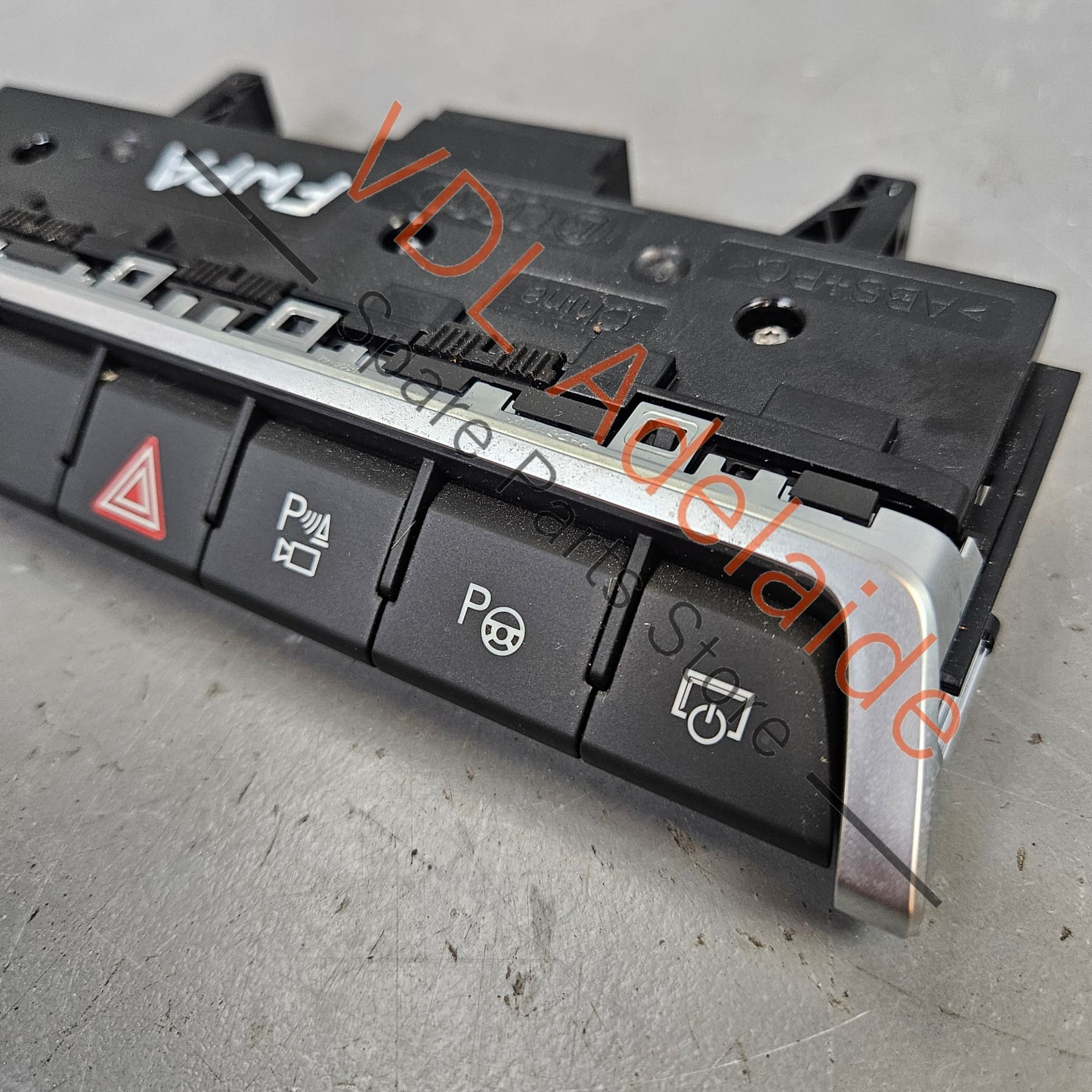 4J3925301F    Audi e-Tron GT Dash Multiple Switch Drive Select Button 4J3925301F