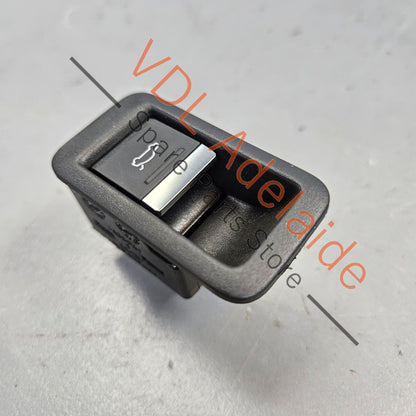 4K0959831NV6    Genuine Audi e-Tron Boot Lock Open Switch Button 4K0959831 NV6