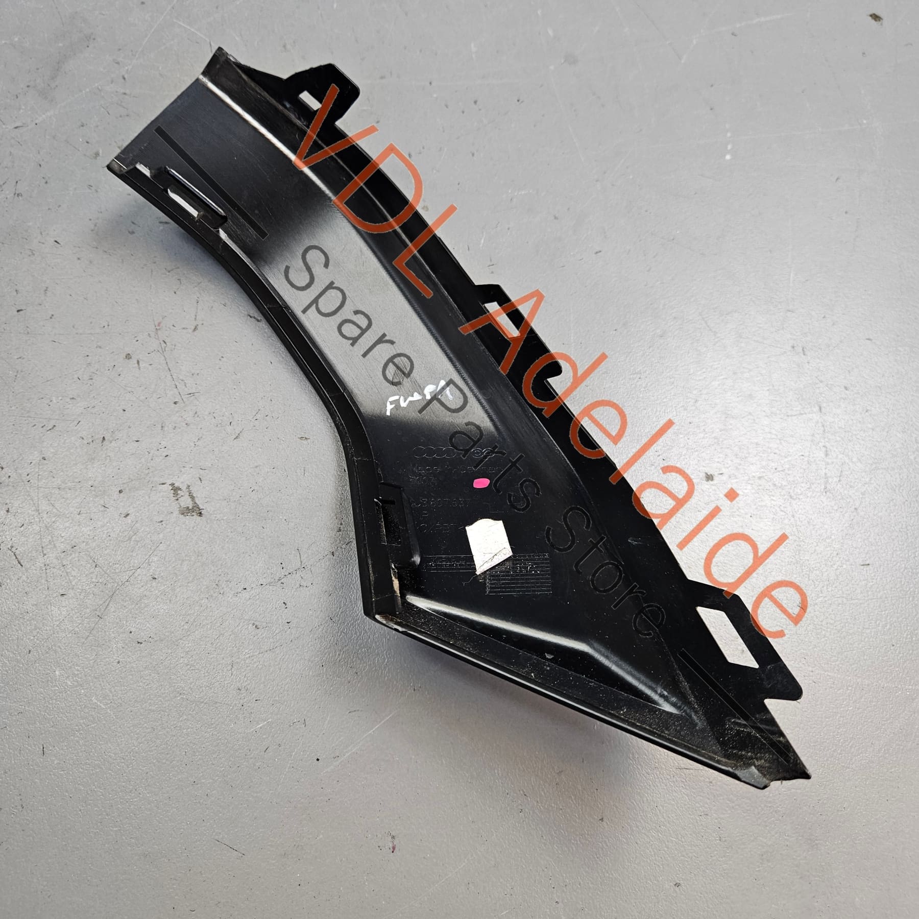 4J3807837 4J3807837Y9B   Audi e-Tron GT Rear Bumper Left Corner Trim Gloss Black 4J3807837 Y9B