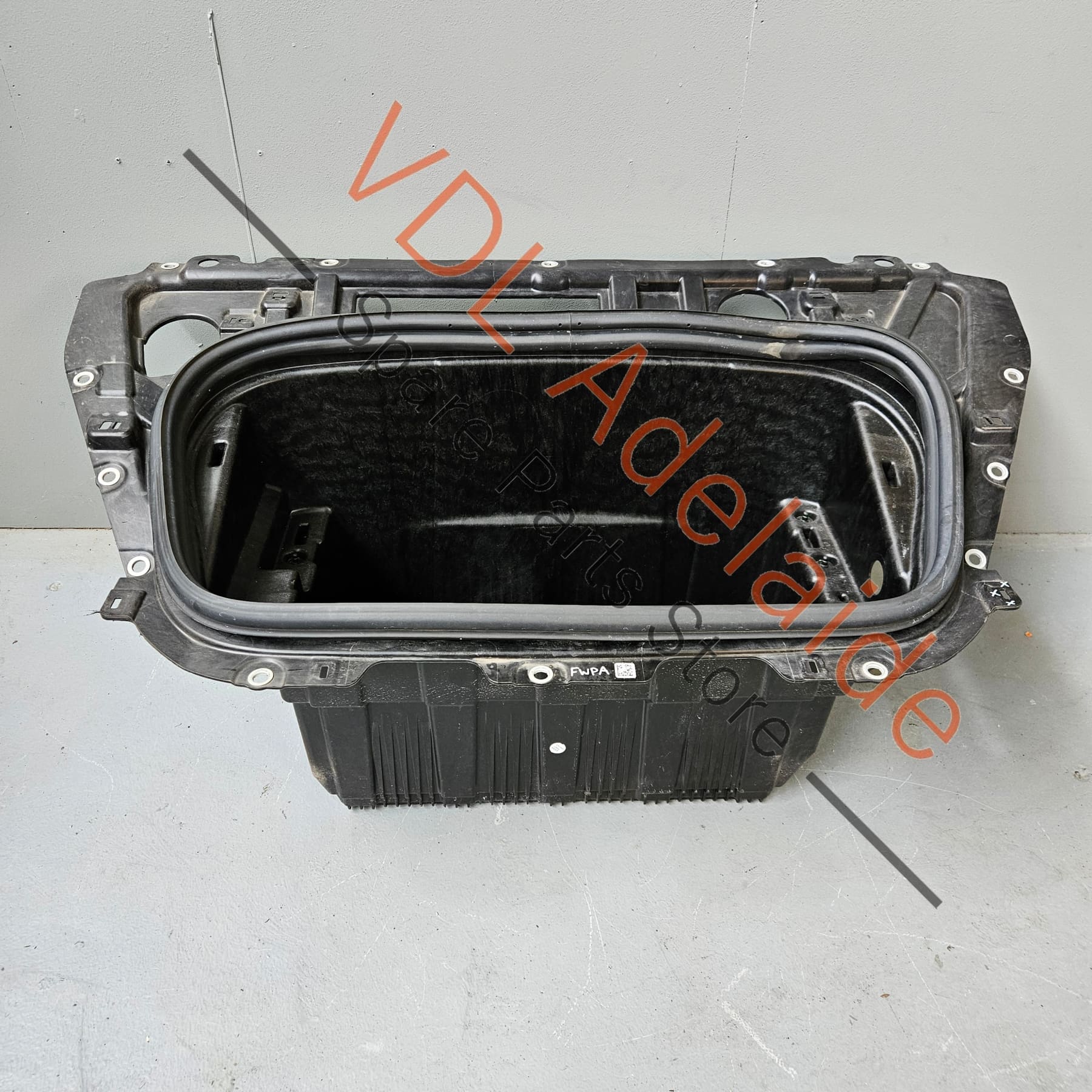 9J1805075A    Audi e-Tron GT Front Luggage Compartment Tub 9J1805075A