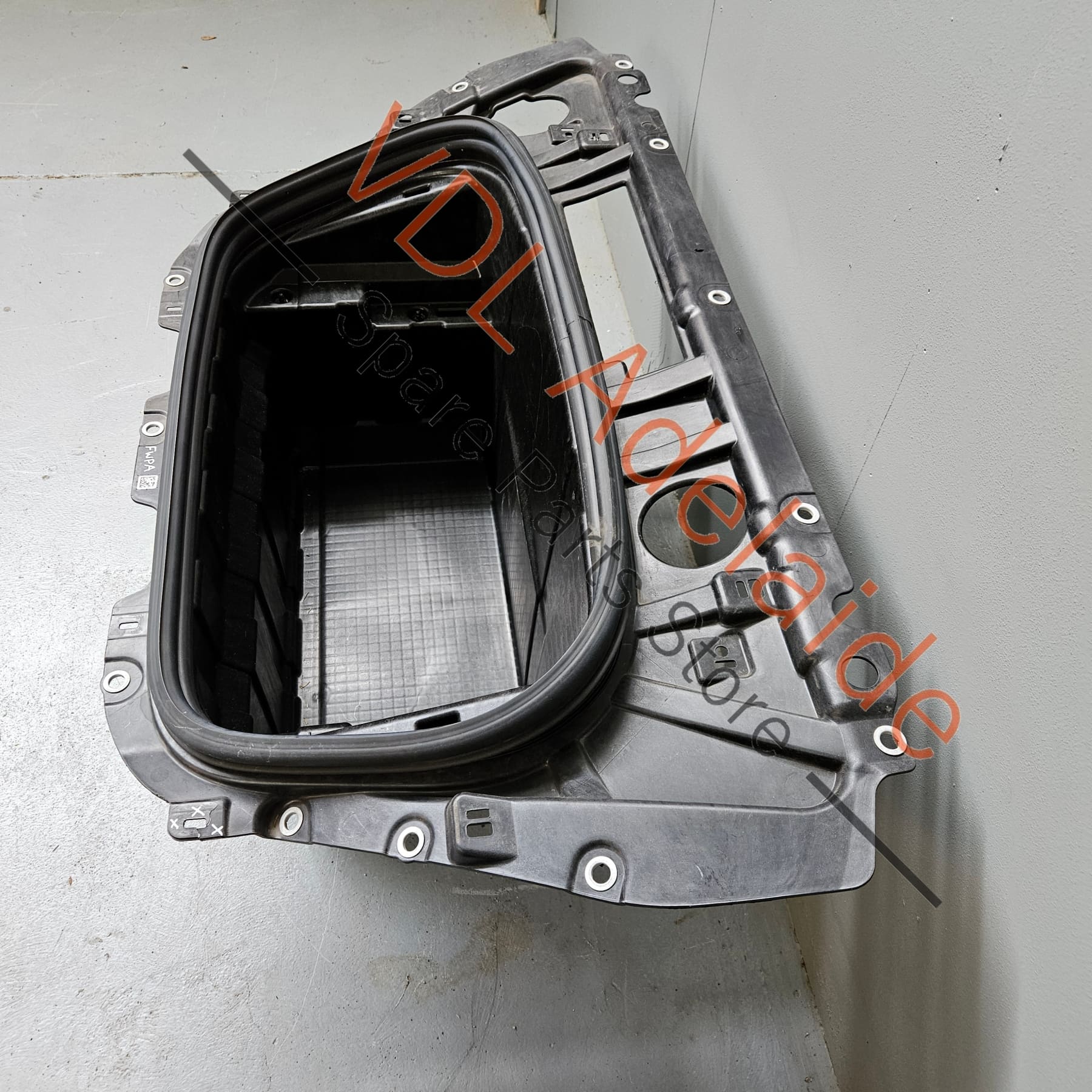 9J1805075A    Audi e-Tron GT Front Luggage Compartment Tub 9J1805075A