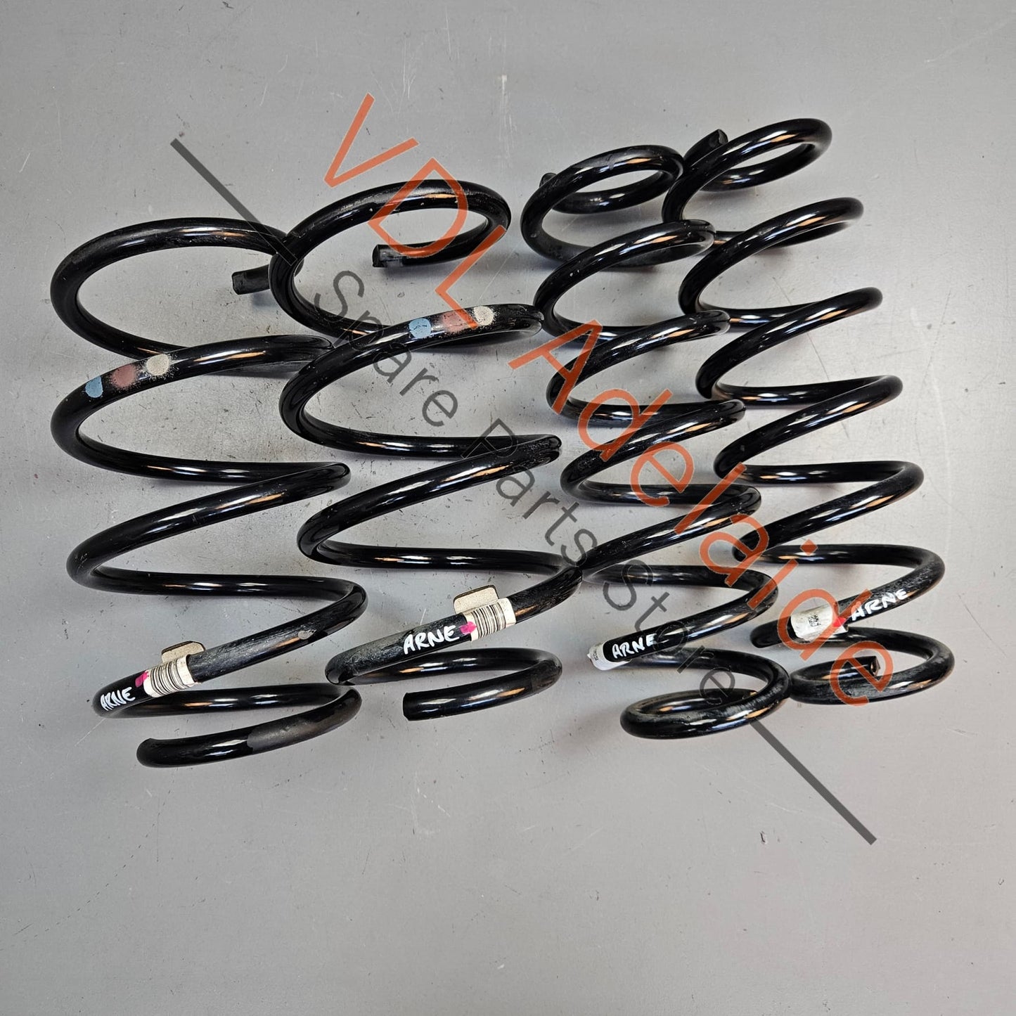 5Q0411105JG 5Q0511115EP   VW Golf R MK7 7.5 Set of Stock Standard Coil Springs 5Q0411105JG 5Q0511115EP