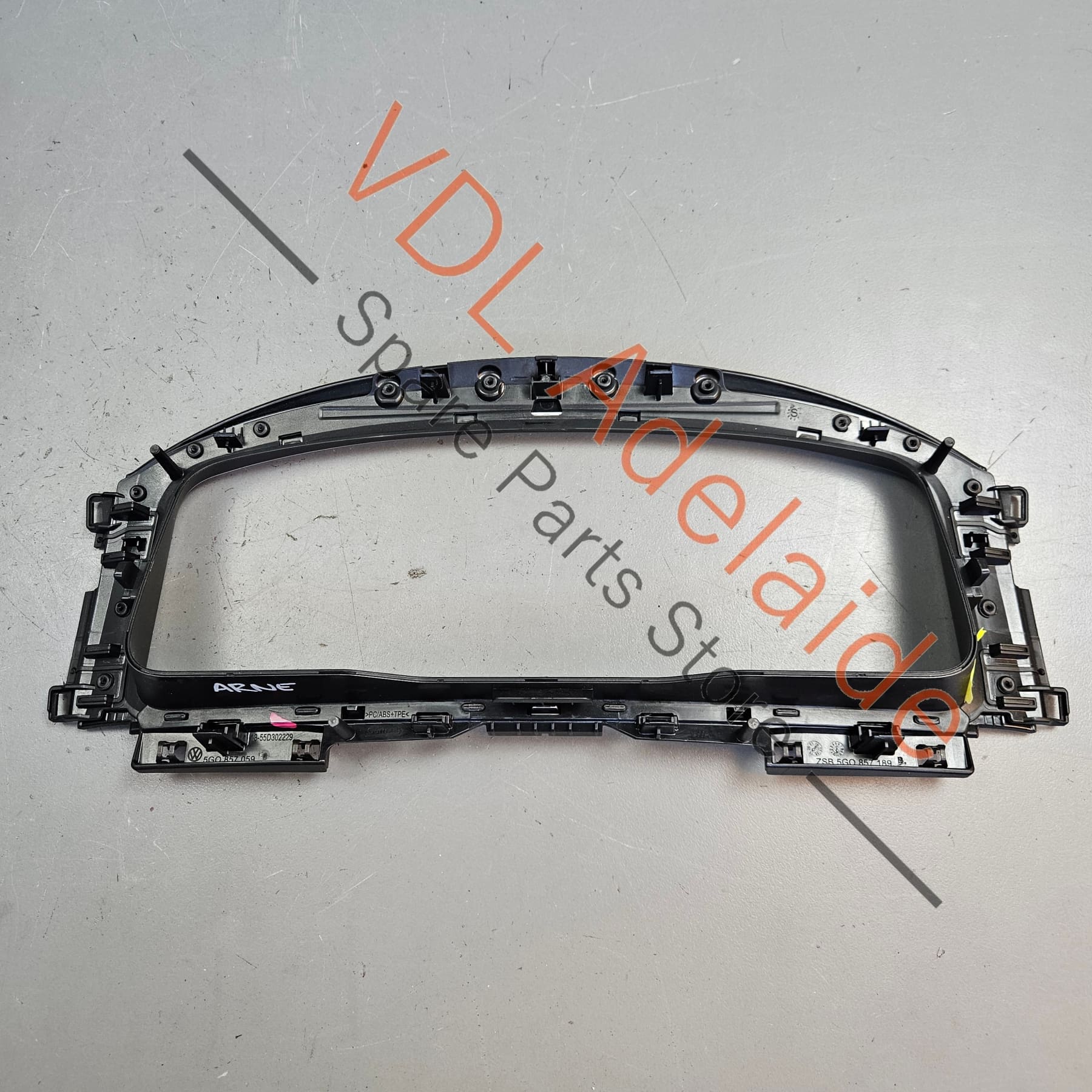 5G0857059B    VW Golf MK7 7.5 Virtual Dash Instrument Cockpit Cluster Trim Surround 5G0857059B