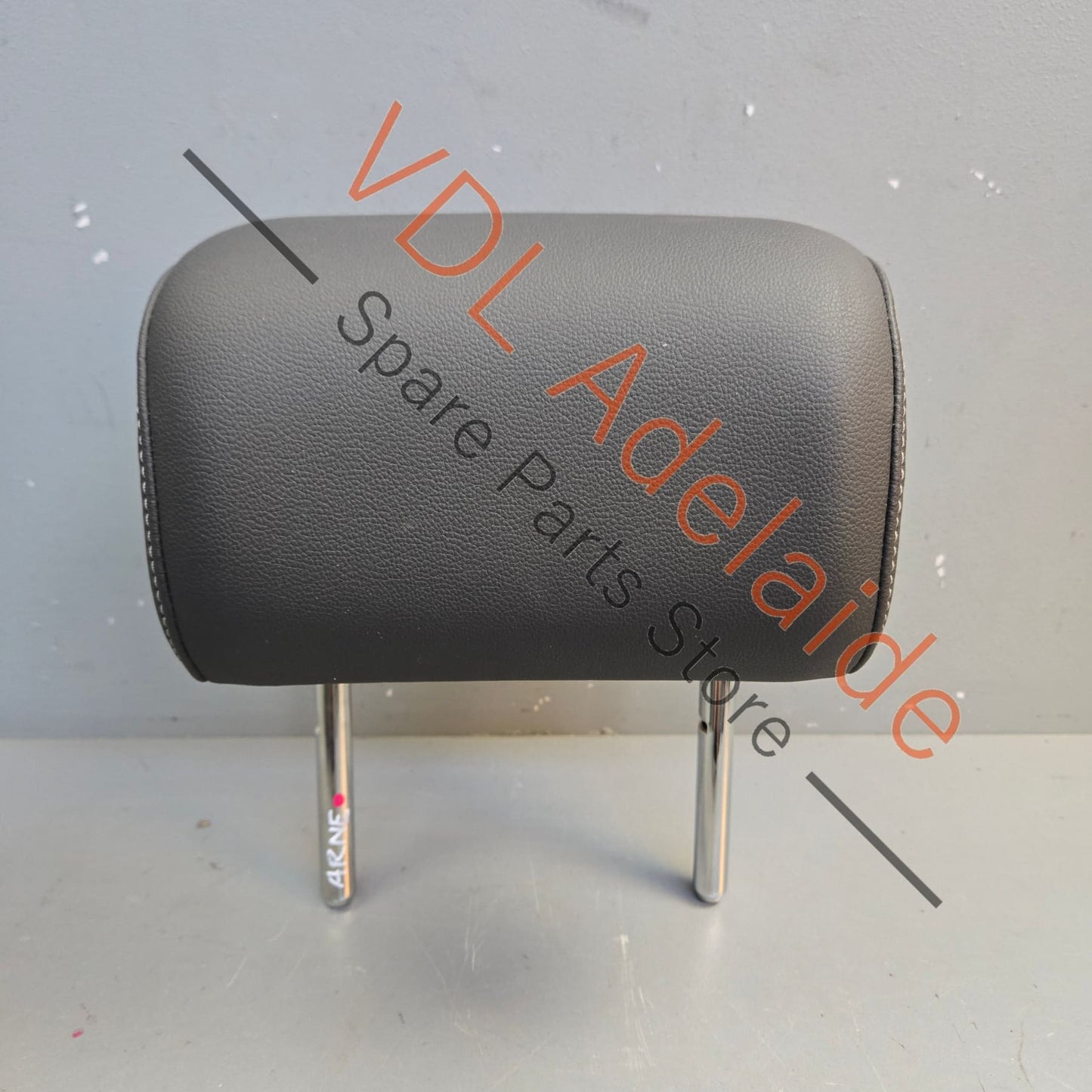 5G0885901AFCMR    VW Golf MK7 Rear Outer Left or Right Side Seat Headrest Head Rest 5G0885901AF CMR