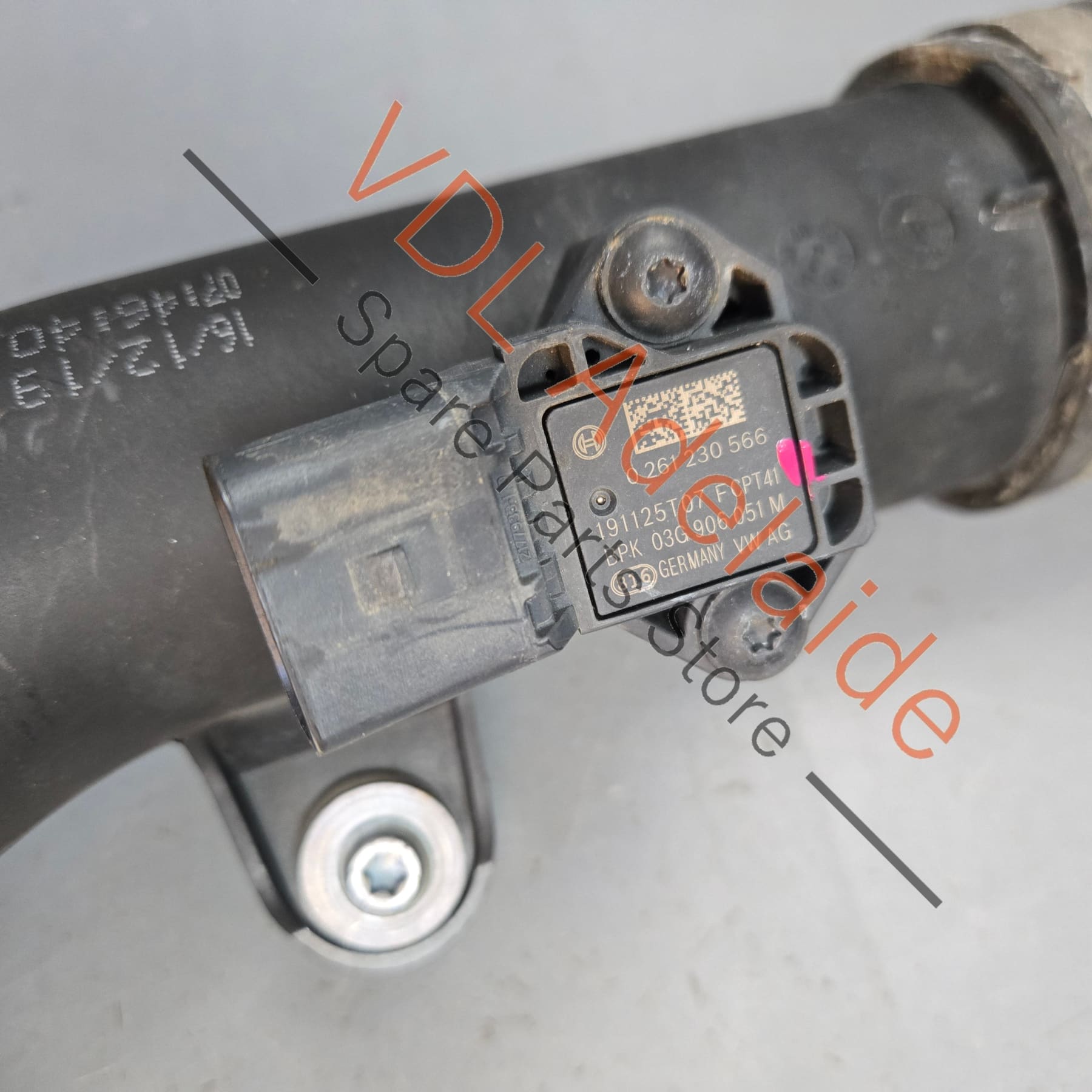 
6C0145770A 5Q0145834   VW Golf R Right Intake Pipe from Intercooler 6C0145770A 5Q0145834