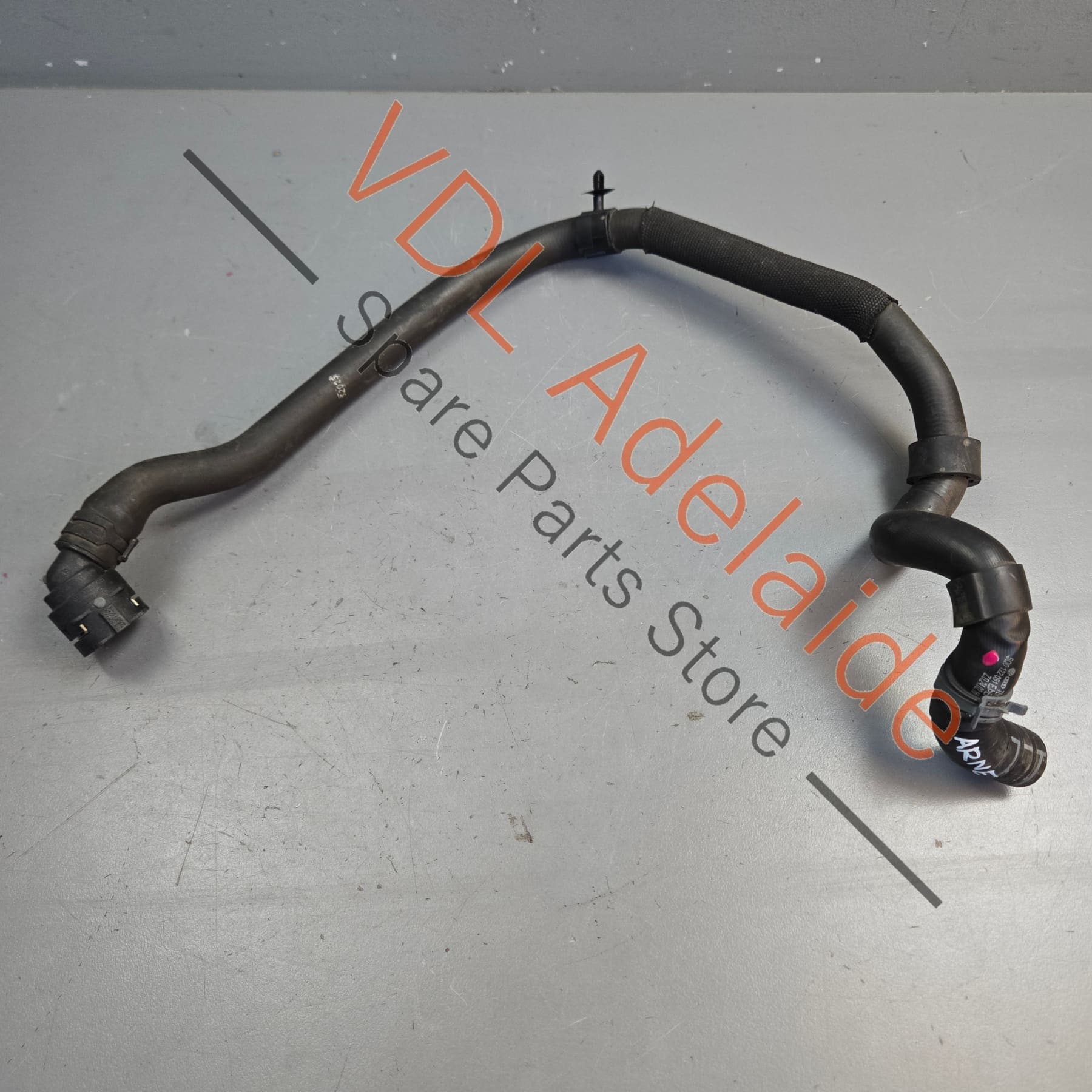 5Q0122051EJ    VW Golf R Left Side Coolant Additional Radiator Hose Pipe 5Q0122051EJ